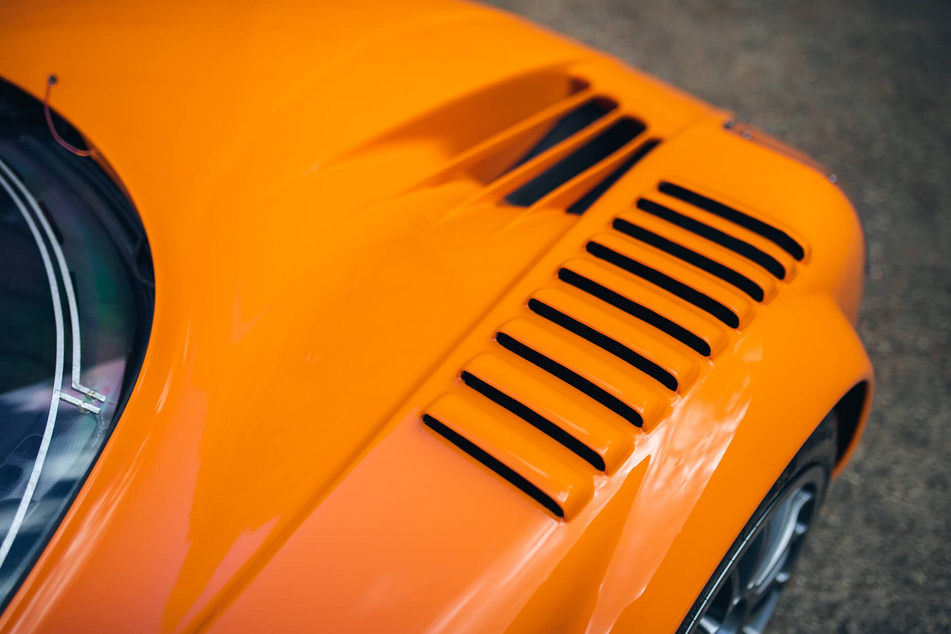 Maserati MC12 Corsa Is Ready To Scream At You With Its 755 HP V12 Race Engine