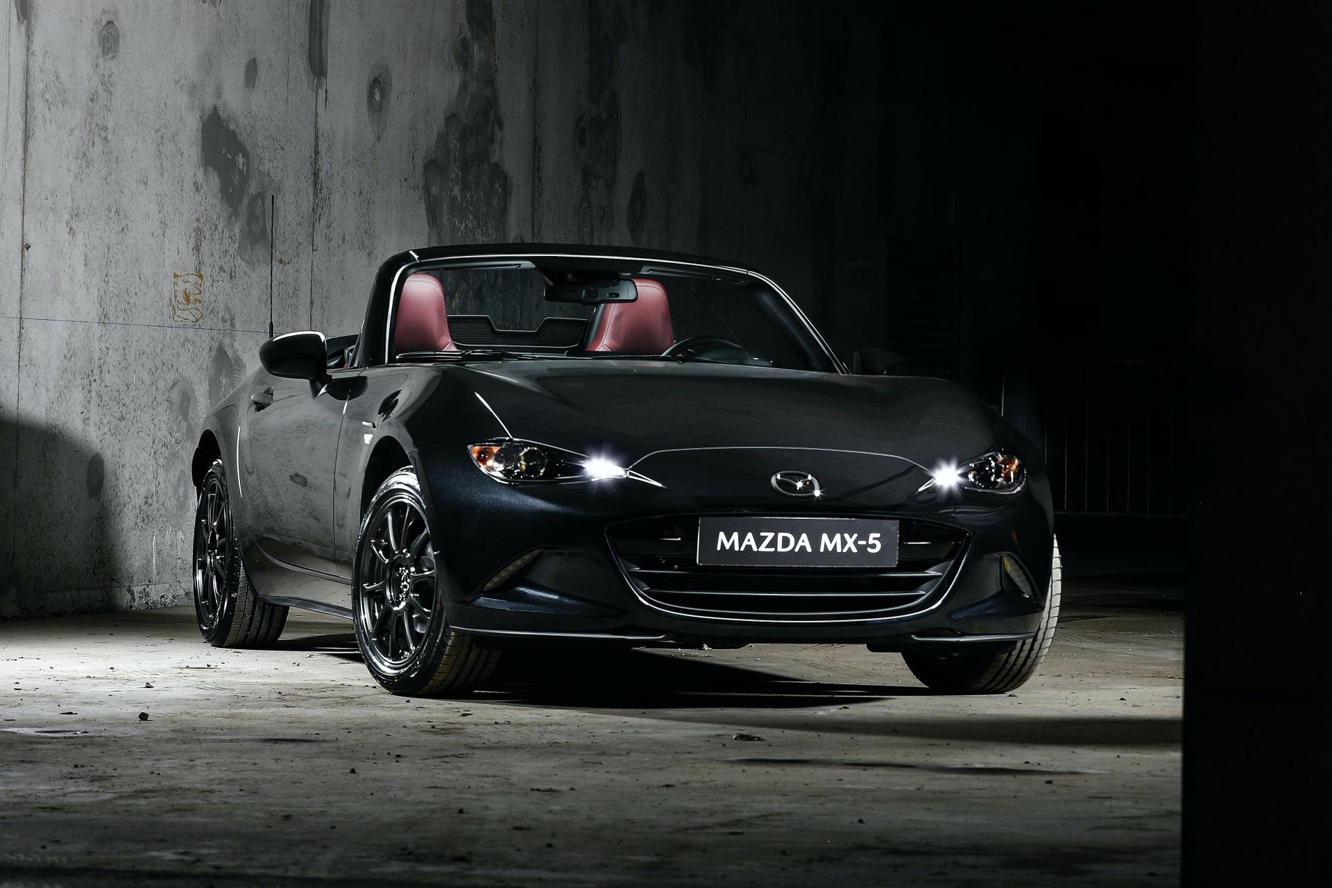 France’s Limited-Run Mazda MX-5 Eunos Edition Brings Back Memories