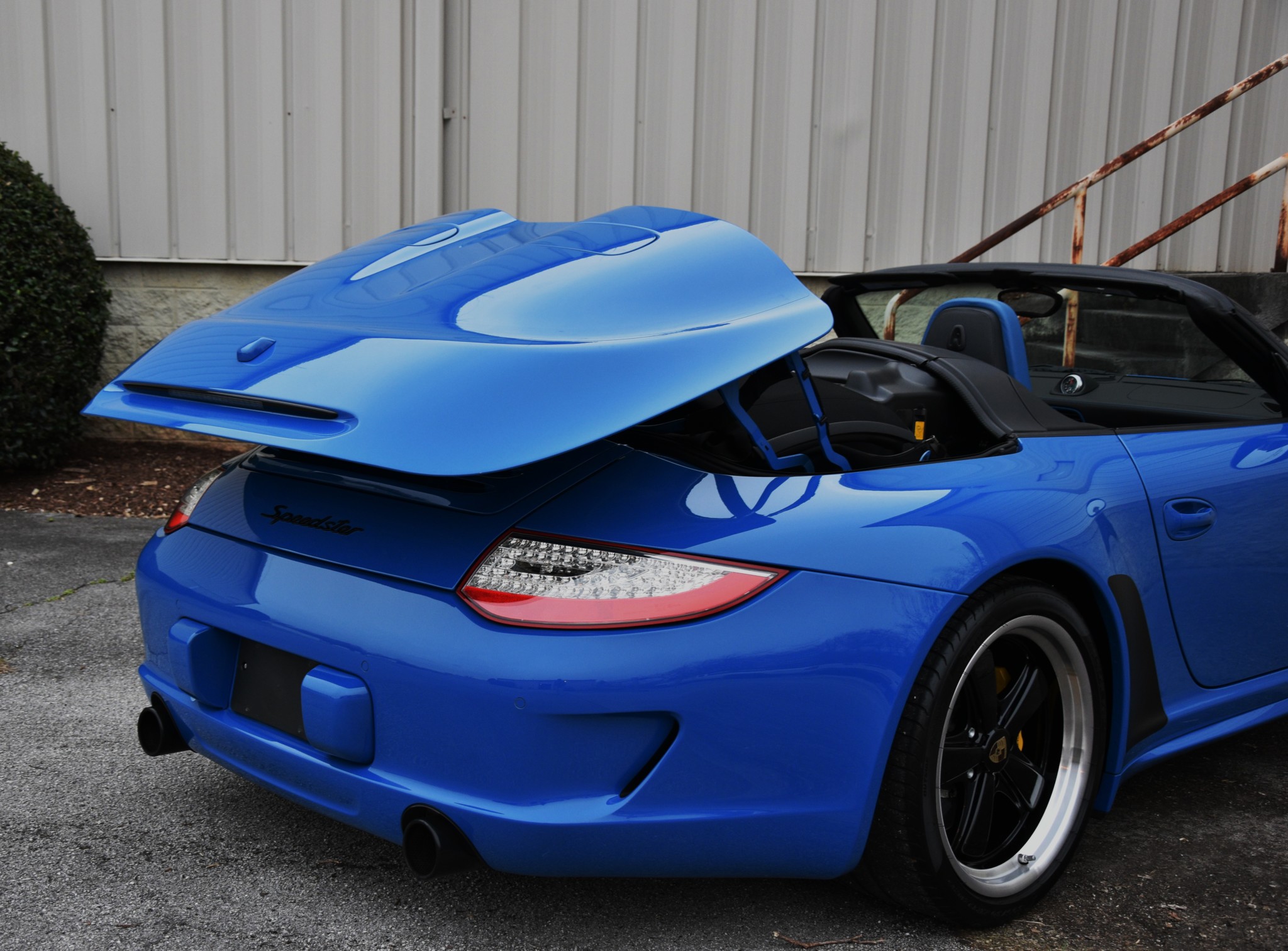 Show Off To Your Friends With This Limited-Run Porsche 911 Speedster