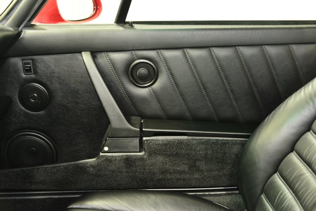 Rare 1994 Porsche 911 Turbo S 3.6 Flachbau Has 928 Style Lights And An $800,000 Price Tag