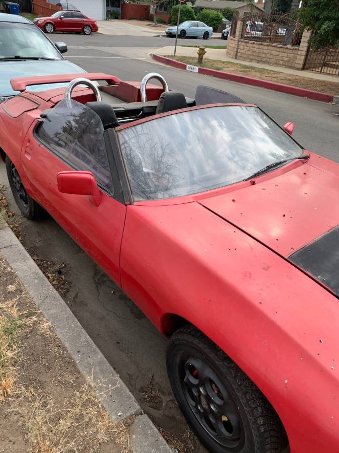 Great Scott! Poor Porsche 928 Speedster Looks Like It Came Back From The Future