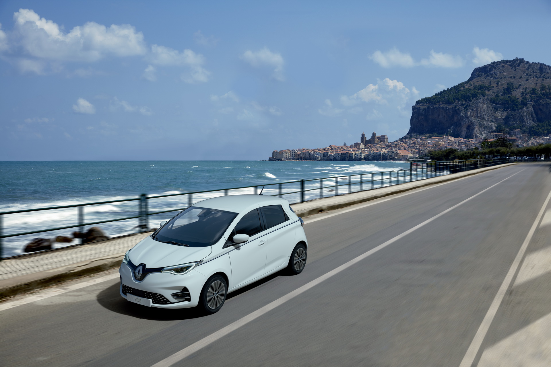 Renault Zoe Gains Limited Riviera Edition With Exclusive Touches And Plenty Of Tech