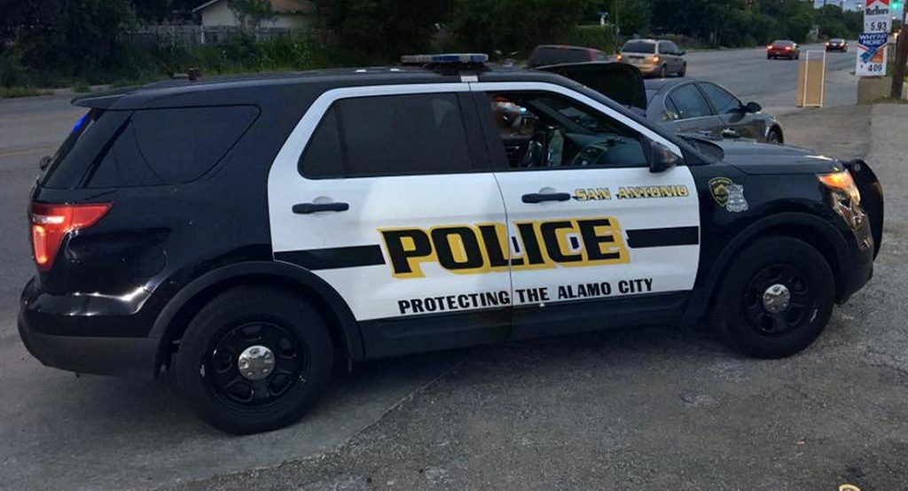 Police Officer Suspended After Throwing His Flashlight At Cars