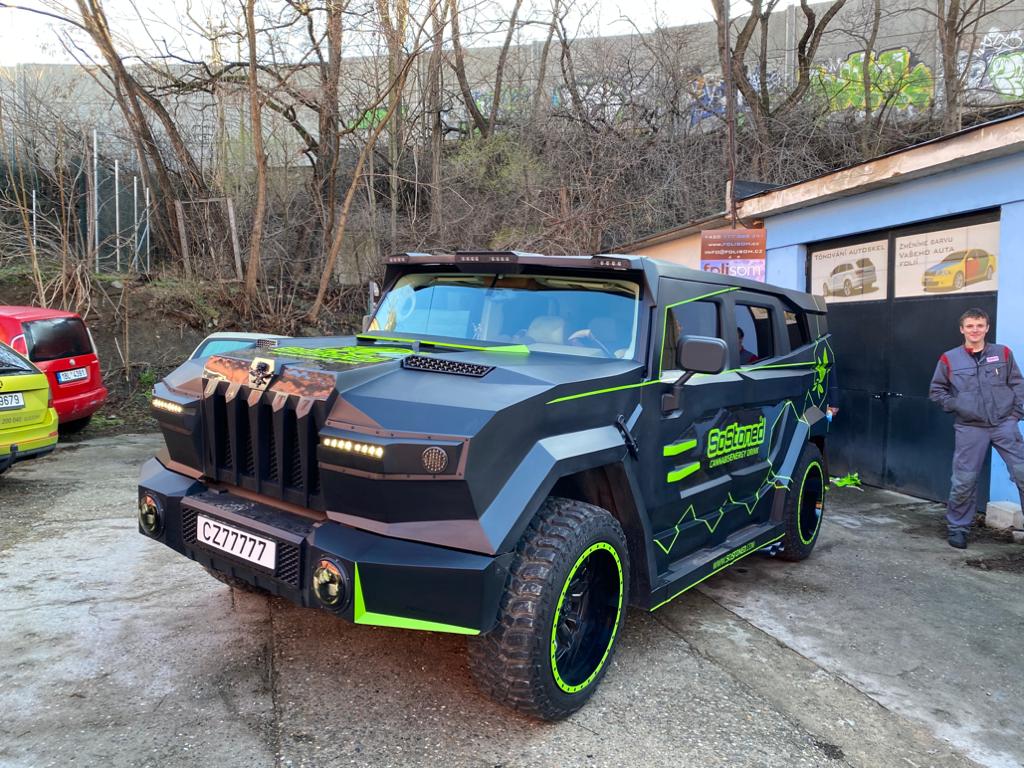 Dartz Is So Stoned It’s Promoting An Energy Drink On Its Rebodied Hummer H2