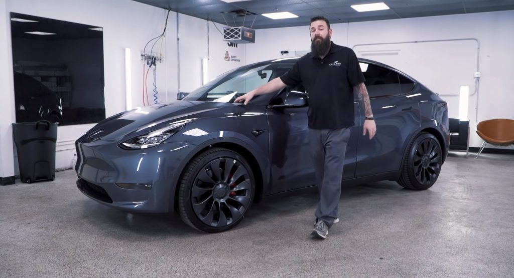  Newly Delivered Model Y Reveals Tesla’s Enduring Paint Issues