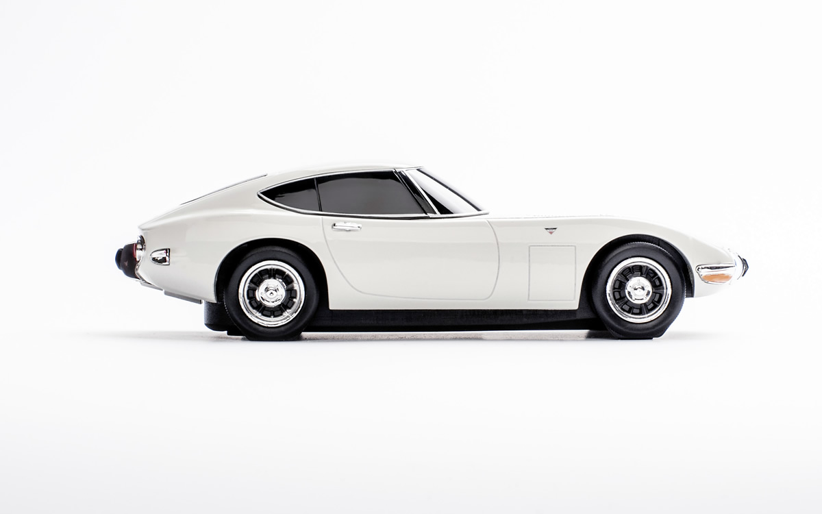 Browse The Web In Style With $69 Toyota 2000GT Wireless Mouse