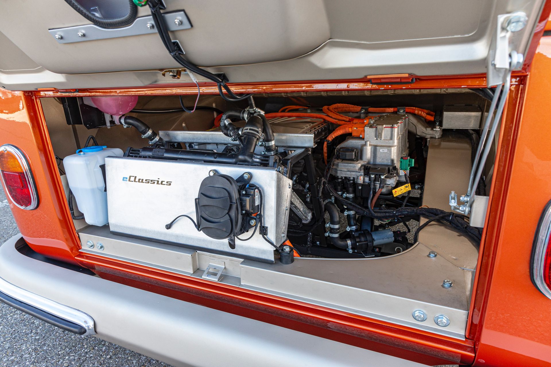 VW e-Bulli Is A 1966 T1 ‘Samba Bus’ Restomod Gone Electric, Costs $70k