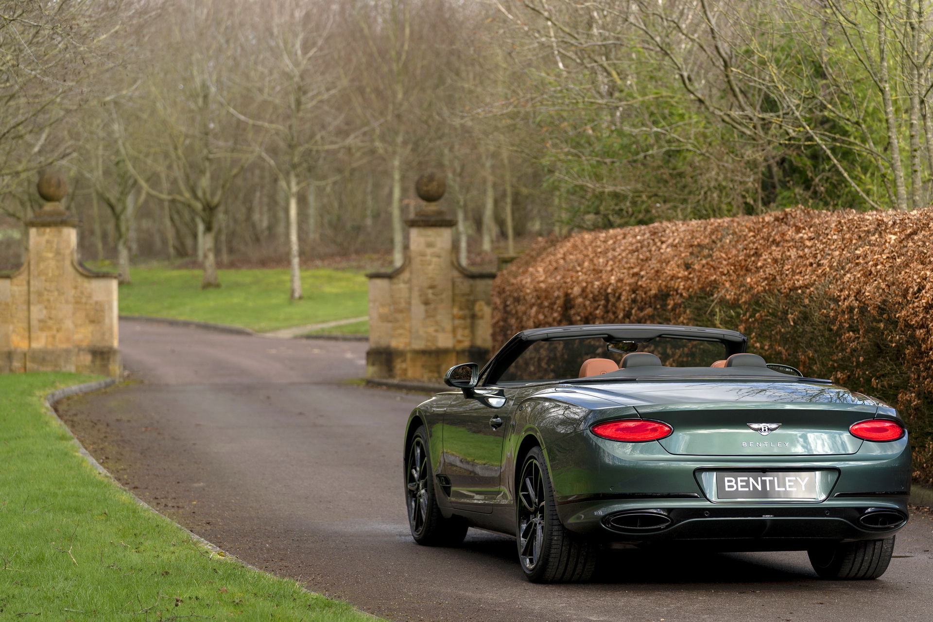 Giddy Up! Bentley’s New Bespoke Continental GTC Equestrian Edition