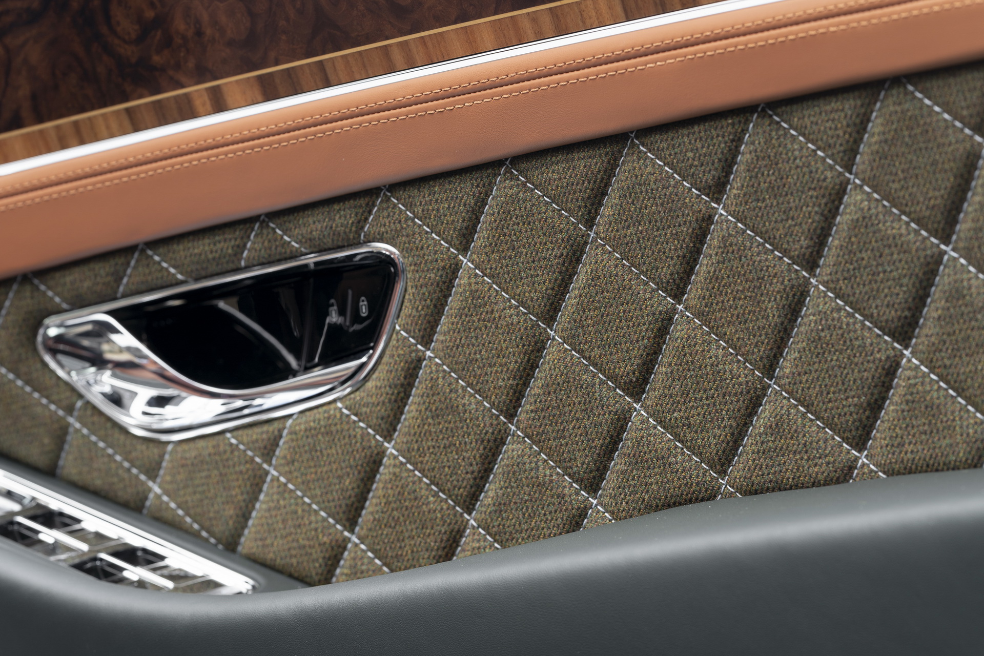 Giddy Up! Bentley’s New Bespoke Continental GTC Equestrian Edition