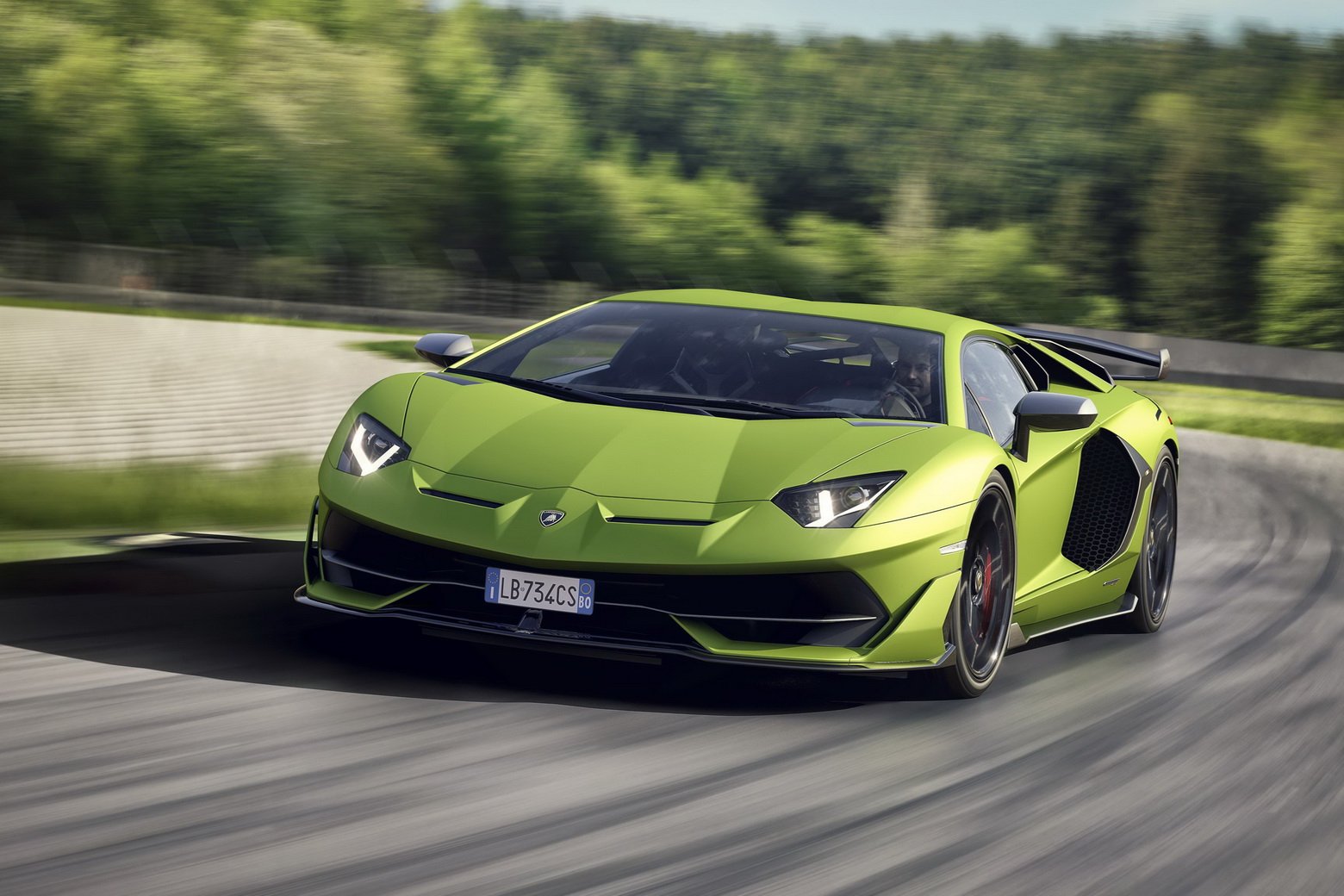 Recall: Getting Trapped Inside A Lambo Aventador SVJ Is Not The Worst Way To Self-Isolate