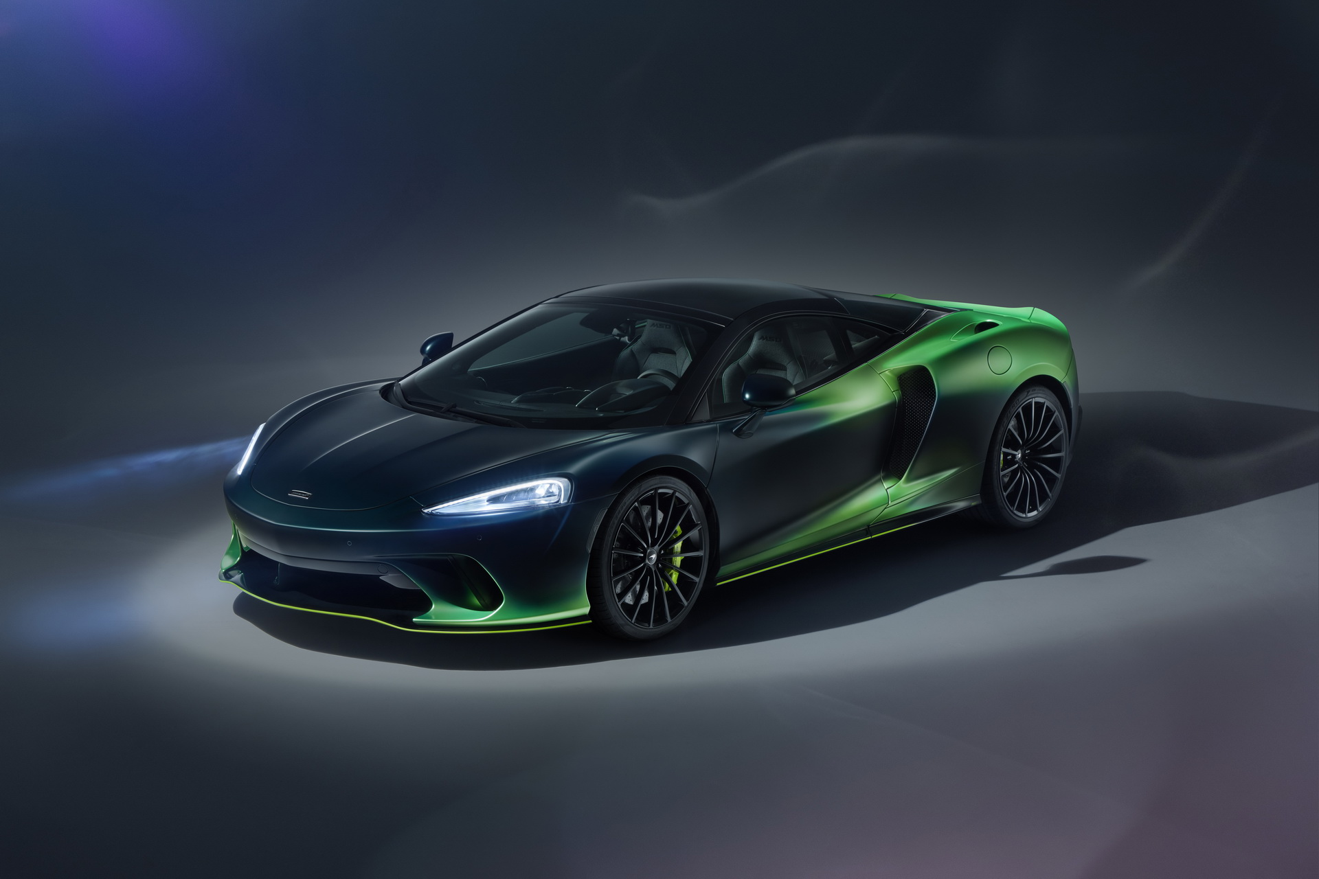 McLaren GT By MSO Stuns With New Tri-Tone Verdant Theme