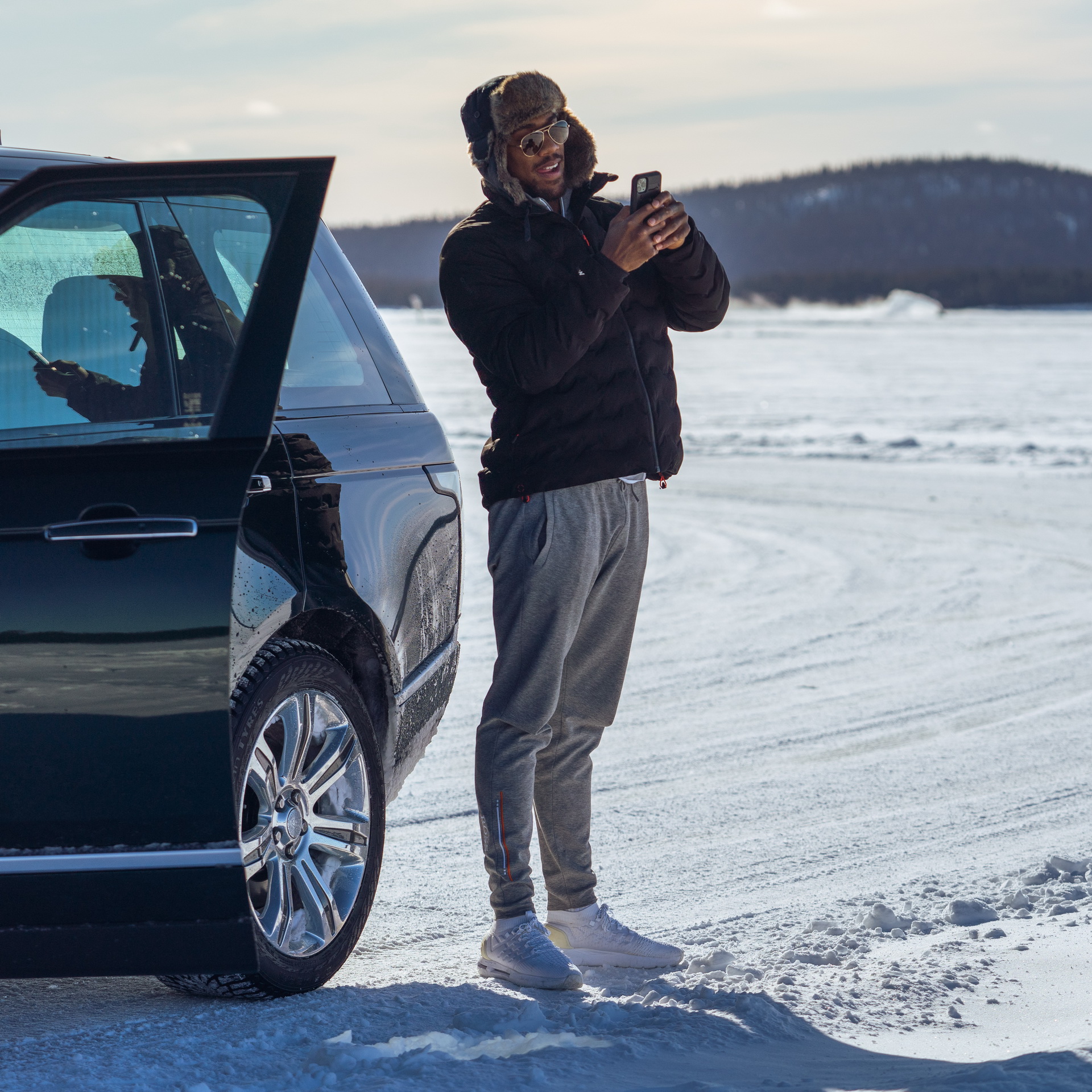 This Is How JLR Celebrates 50 Years Of Range Rovers, In Style!