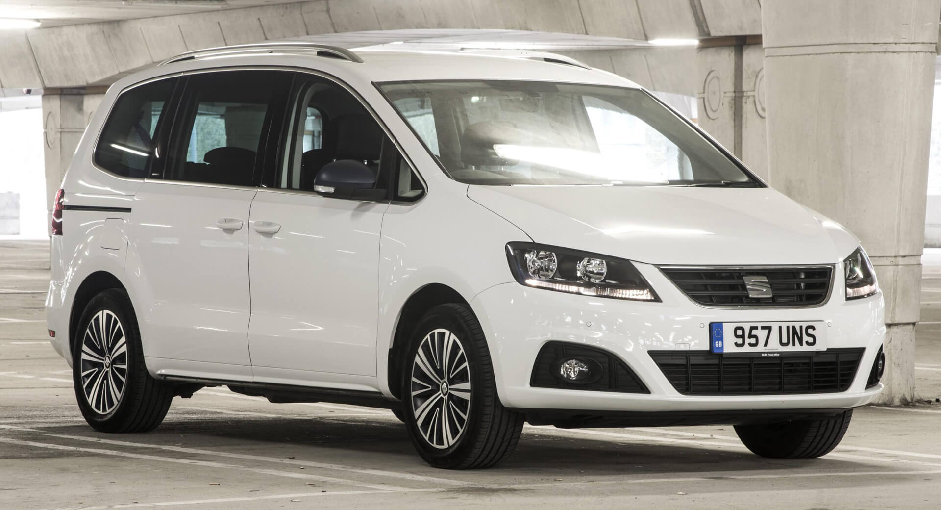 https://www.carscoops.com/wp-content/uploads/2020/03/seat-alhambra-0.jpg