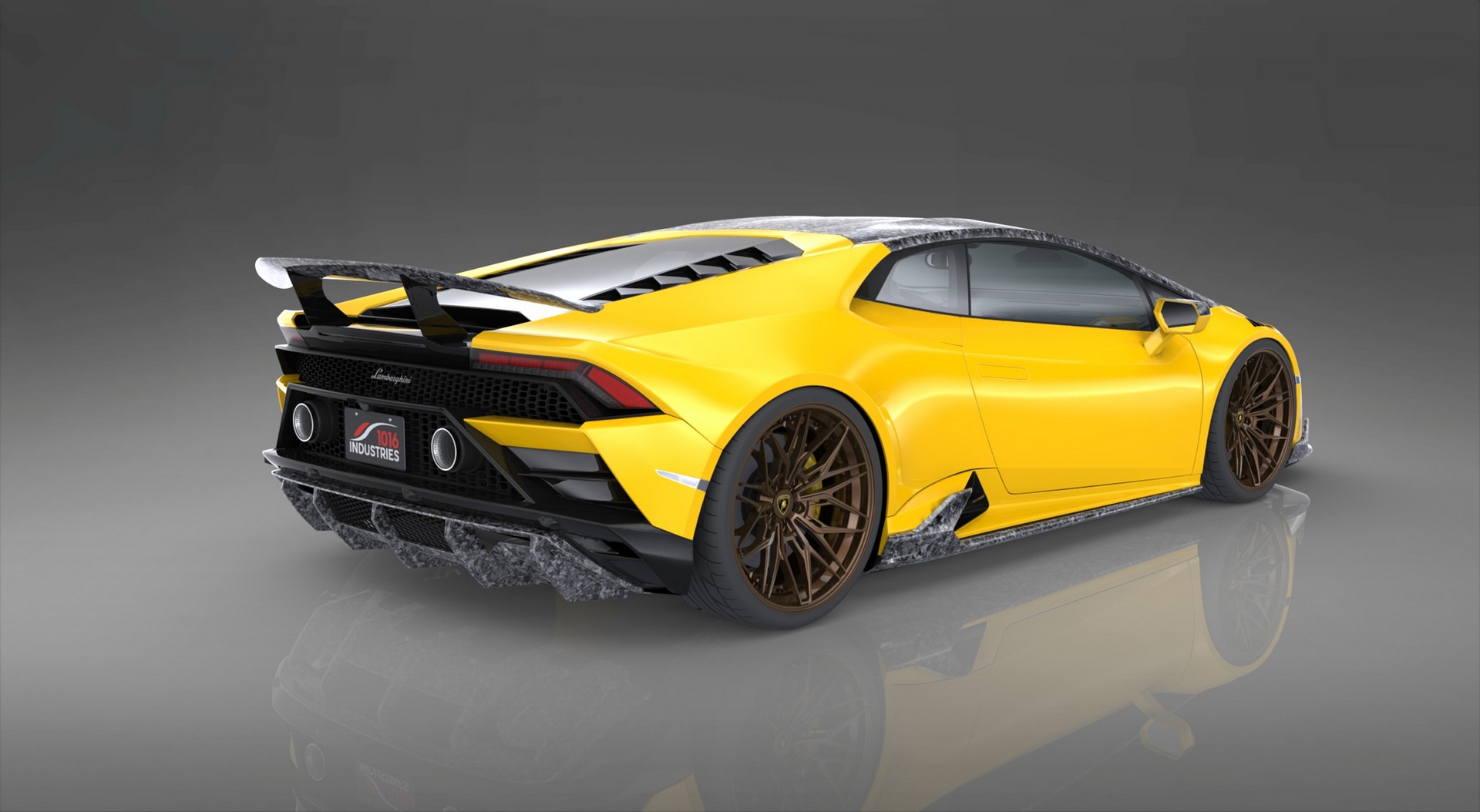 1016 Industries Lamborghini Huracan Evo Is Bathed In Forged Carbon Fiber