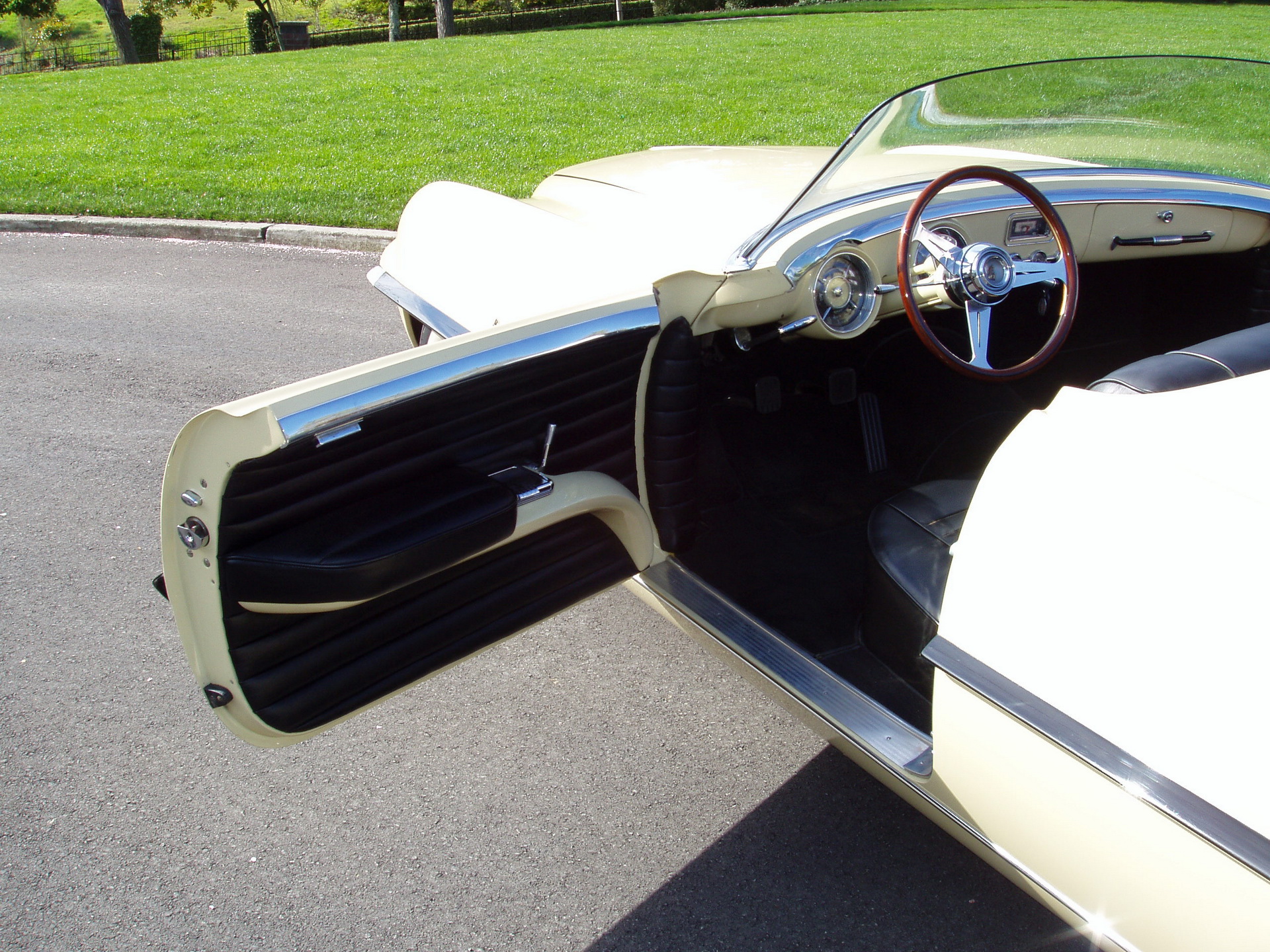 Three Gorgeous 1950s Dodge Concept Cars Designed By Ghia Come Up For Sale