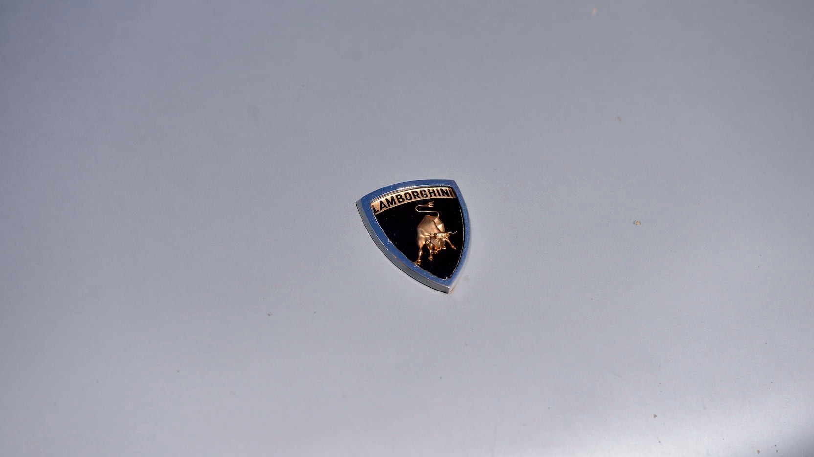 This 1967 Lamborghini 400 GT Isn’t Perfect, But It’s Still Beautiful Nonetheless