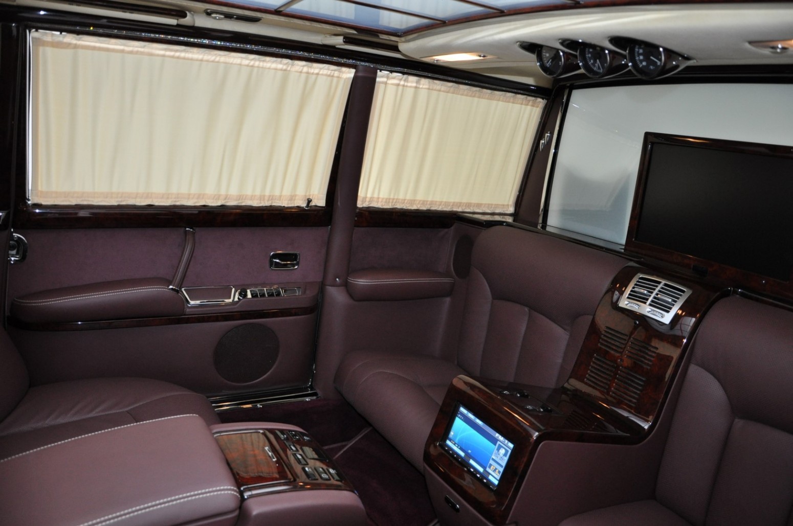 Roll Like A Tech-Savvy Dictator In 1975 Mercedes-Benz 600 Pullman Maybach Restomod