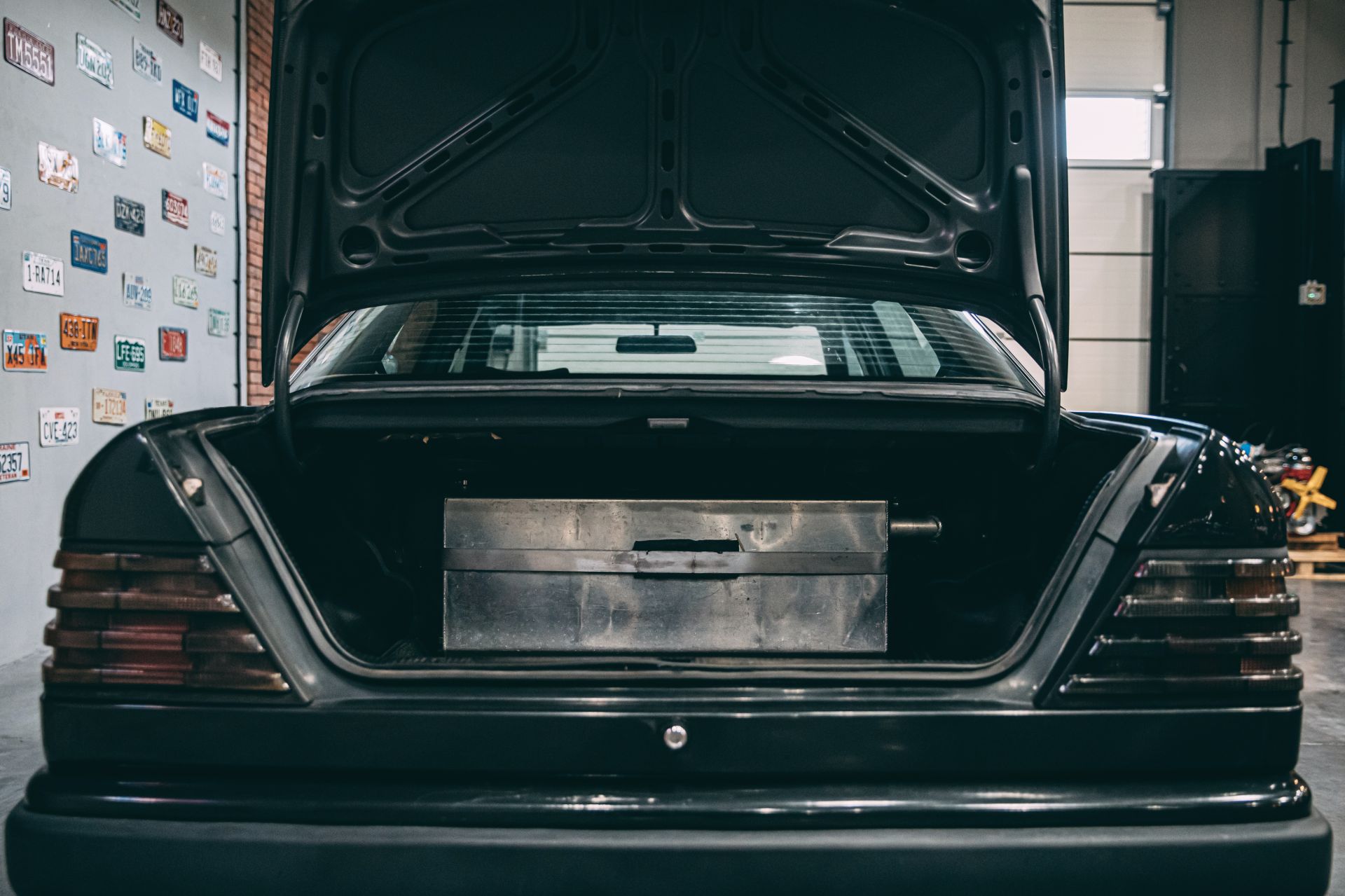 Hartge F1 Paired A 1988 Mercedes-Benz 300E With A Tuned BMW M Engine