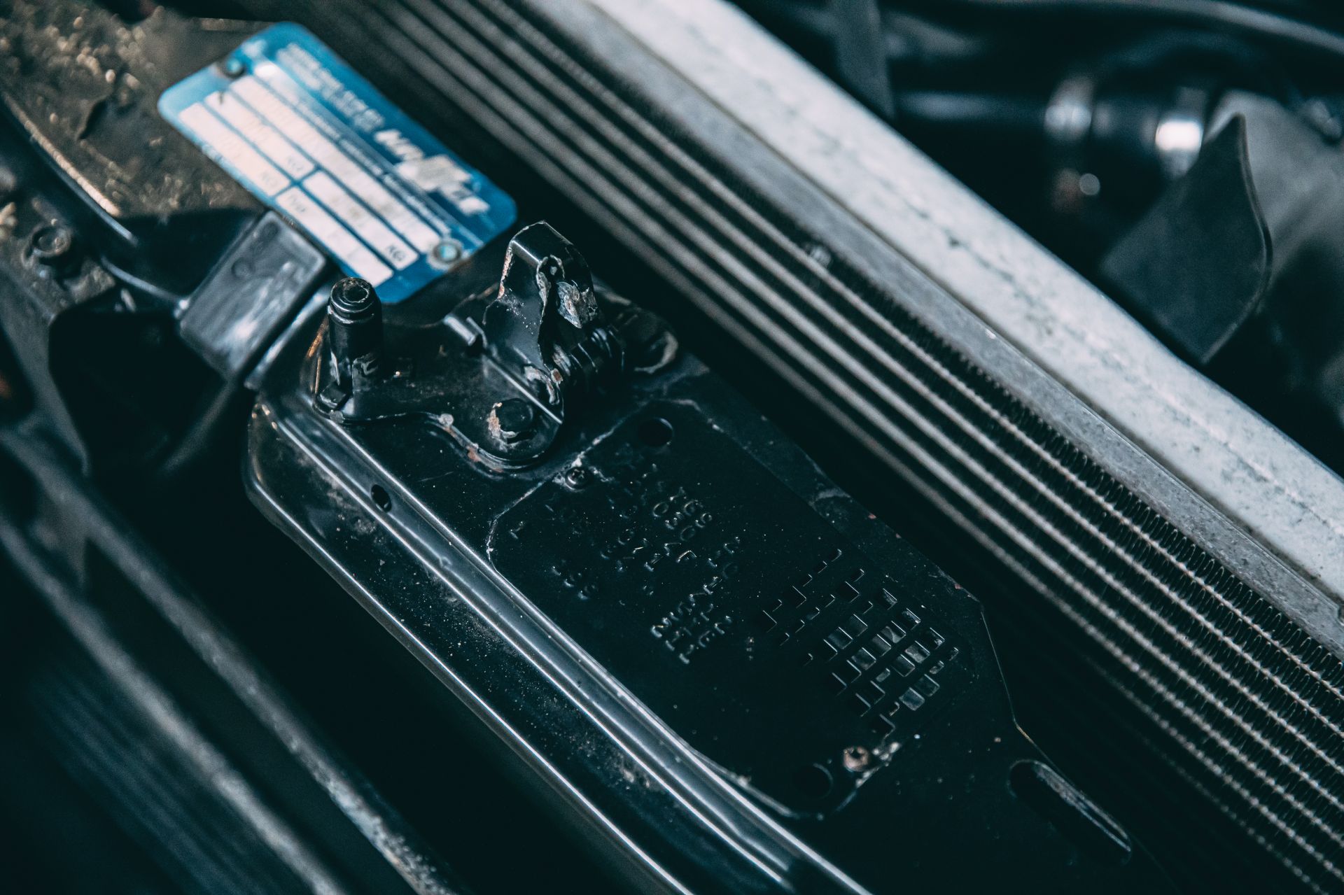 Hartge F1 Paired A 1988 Mercedes-Benz 300E With A Tuned BMW M Engine