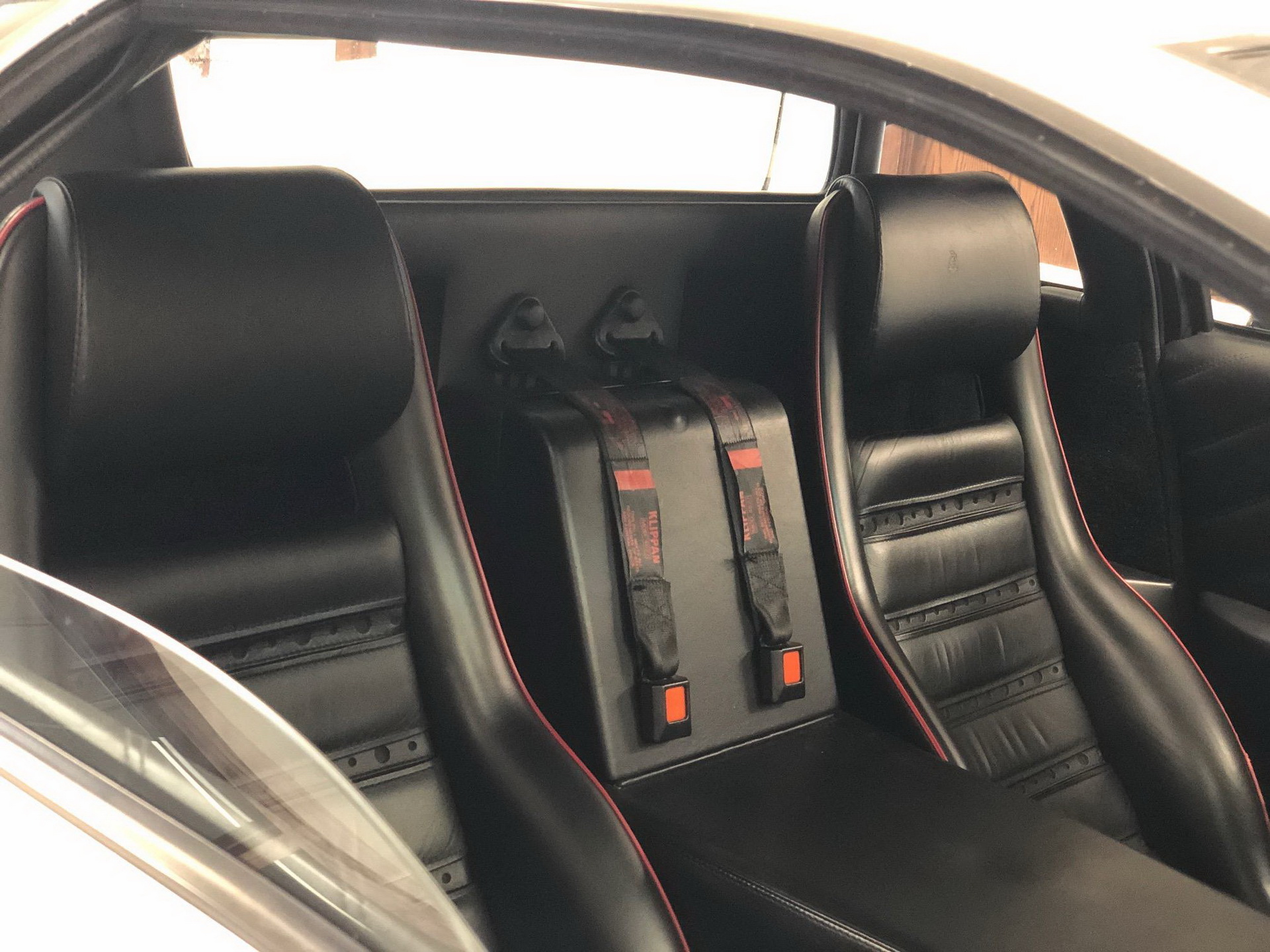 Make This White 1991 Lamborghini Diablo Your Poster Car