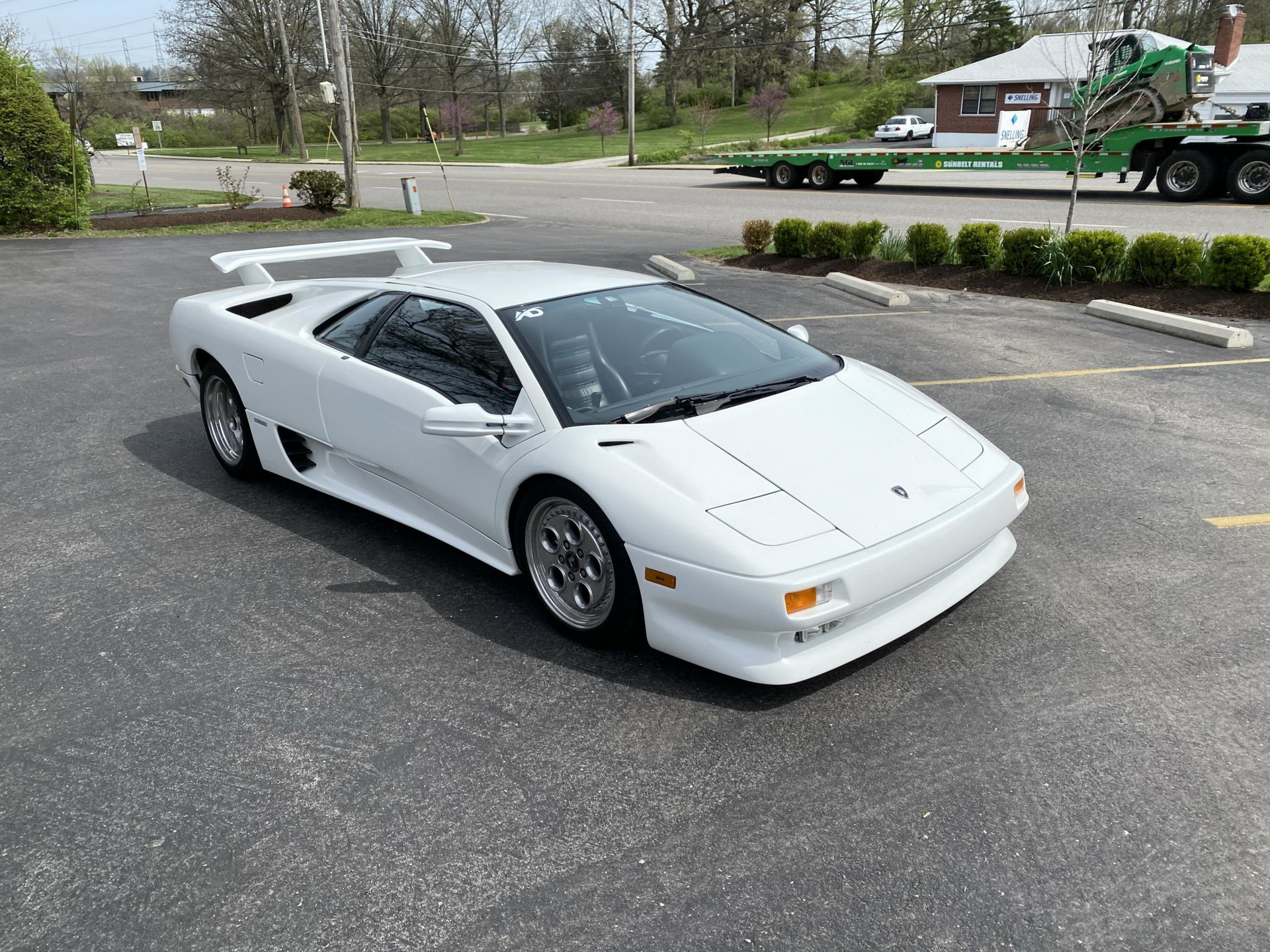 Make This White 1991 Lamborghini Diablo Your Poster Car
