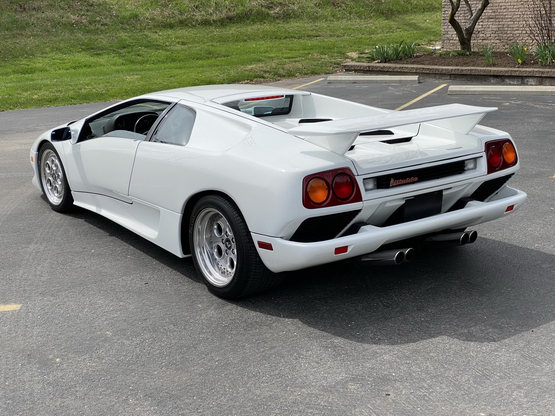 Make This White 1991 Lamborghini Diablo Your Poster Car