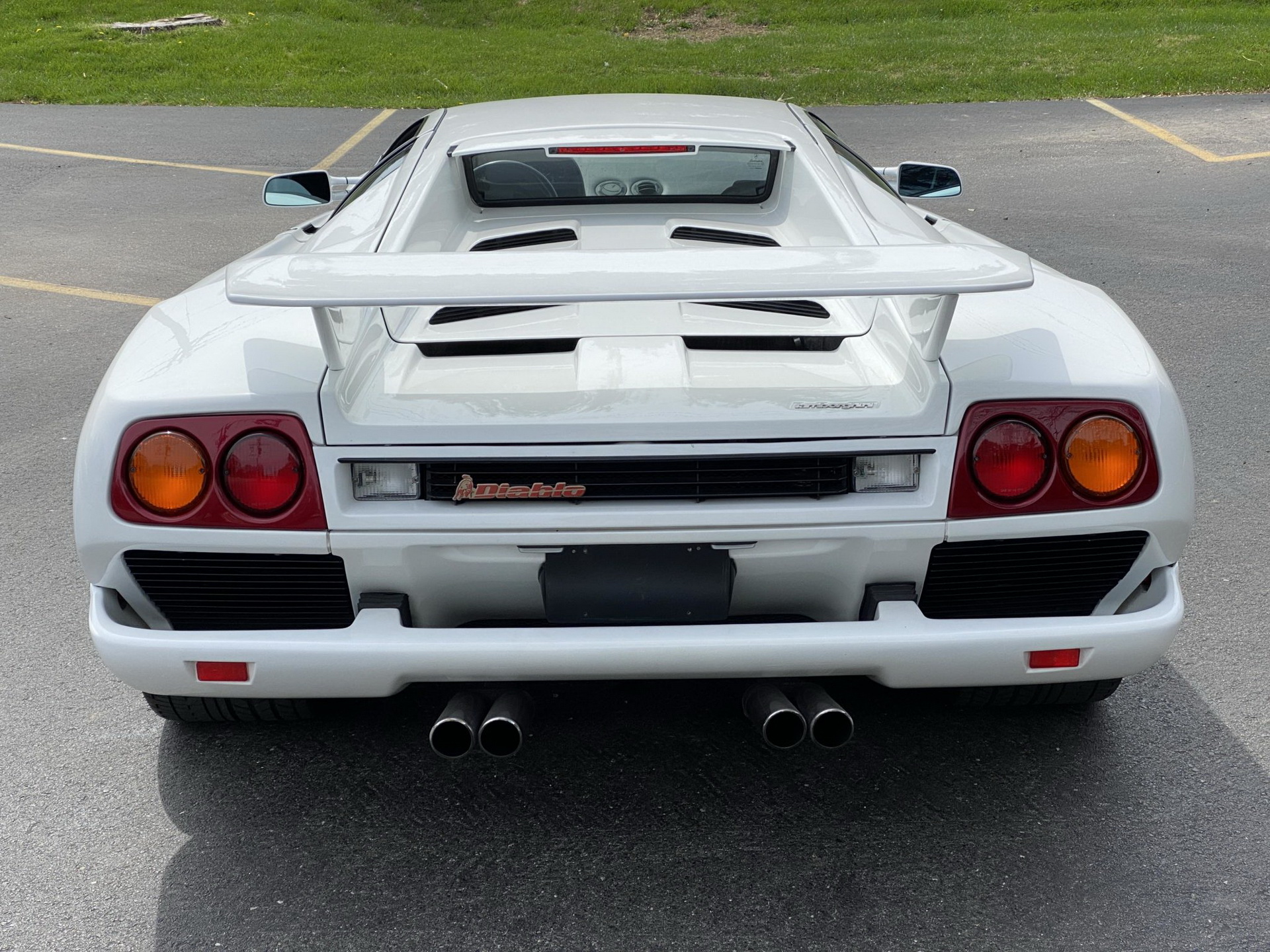 Make This White 1991 Lamborghini Diablo Your Poster Car