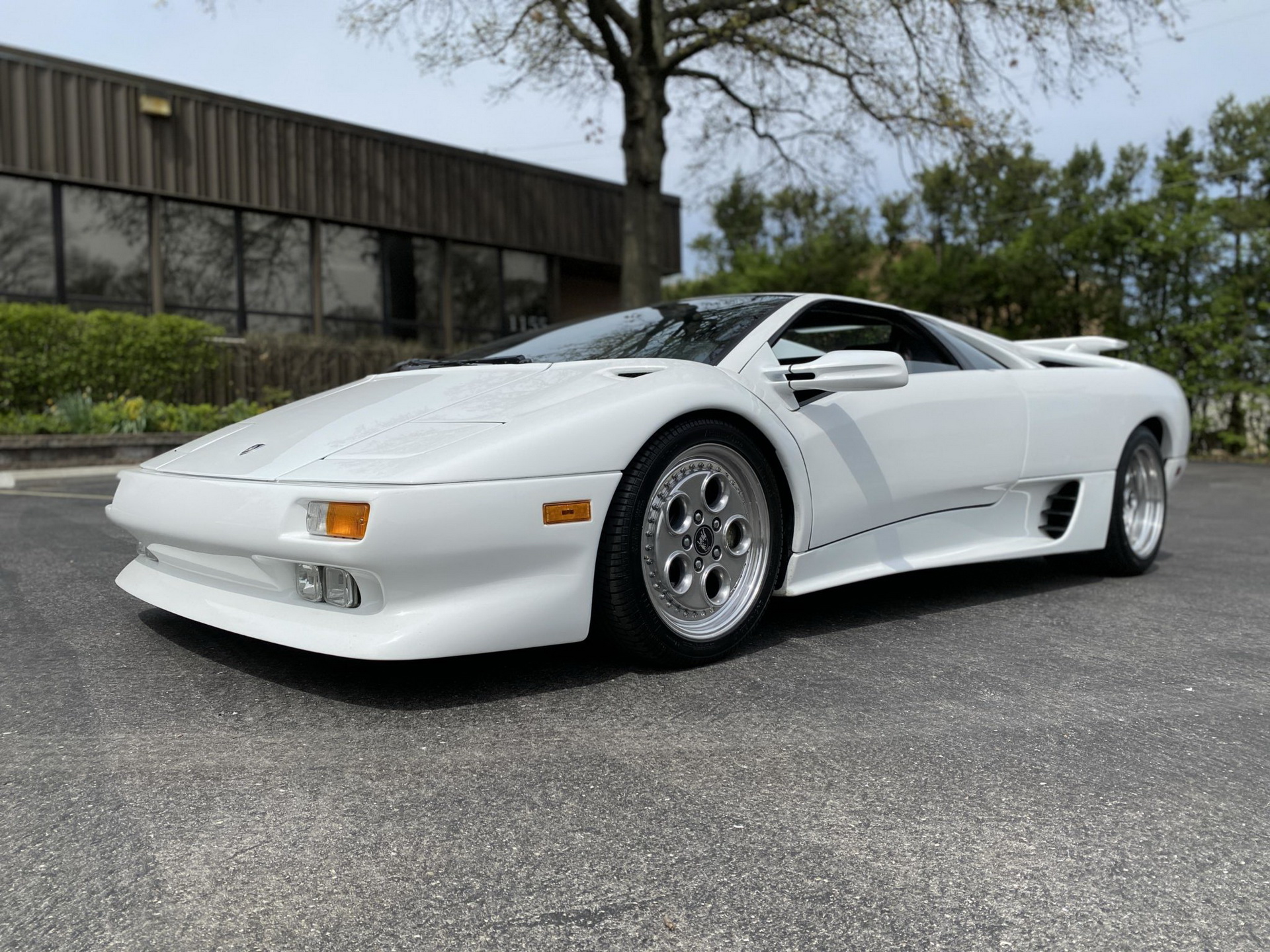 Make This White 1991 Lamborghini Diablo Your Poster Car
