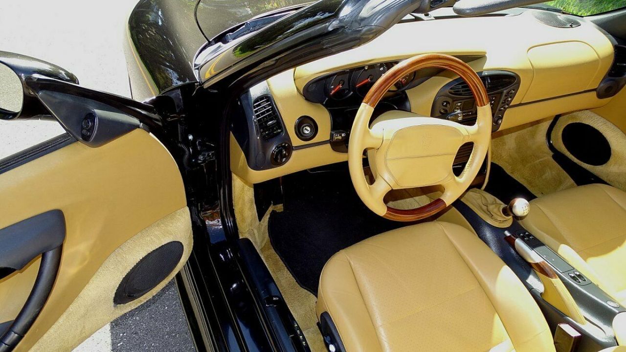 “Have It Both Ways” 1999 Porsche Boxster Replicates 911 And Cayman Model Looks