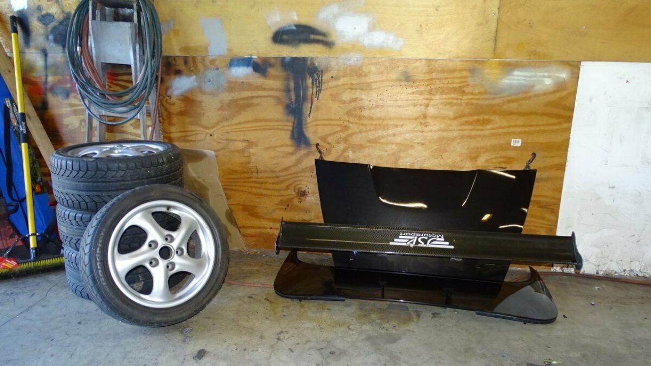 “Have It Both Ways” 1999 Porsche Boxster Replicates 911 And Cayman Model Looks