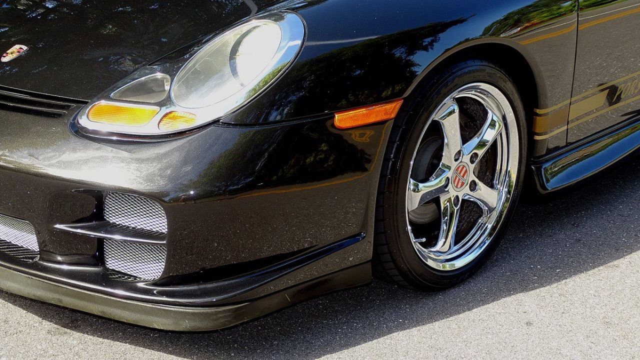 “Have It Both Ways” 1999 Porsche Boxster Replicates 911 And Cayman Model Looks