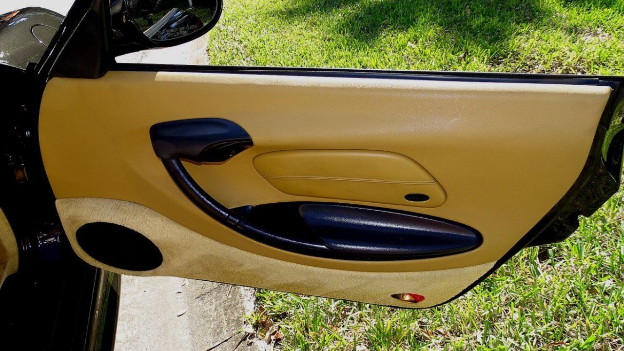 “Have It Both Ways” 1999 Porsche Boxster Replicates 911 And Cayman Model Looks