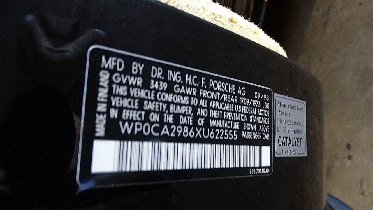 “Have It Both Ways” 1999 Porsche Boxster Replicates 911 And Cayman Model Looks