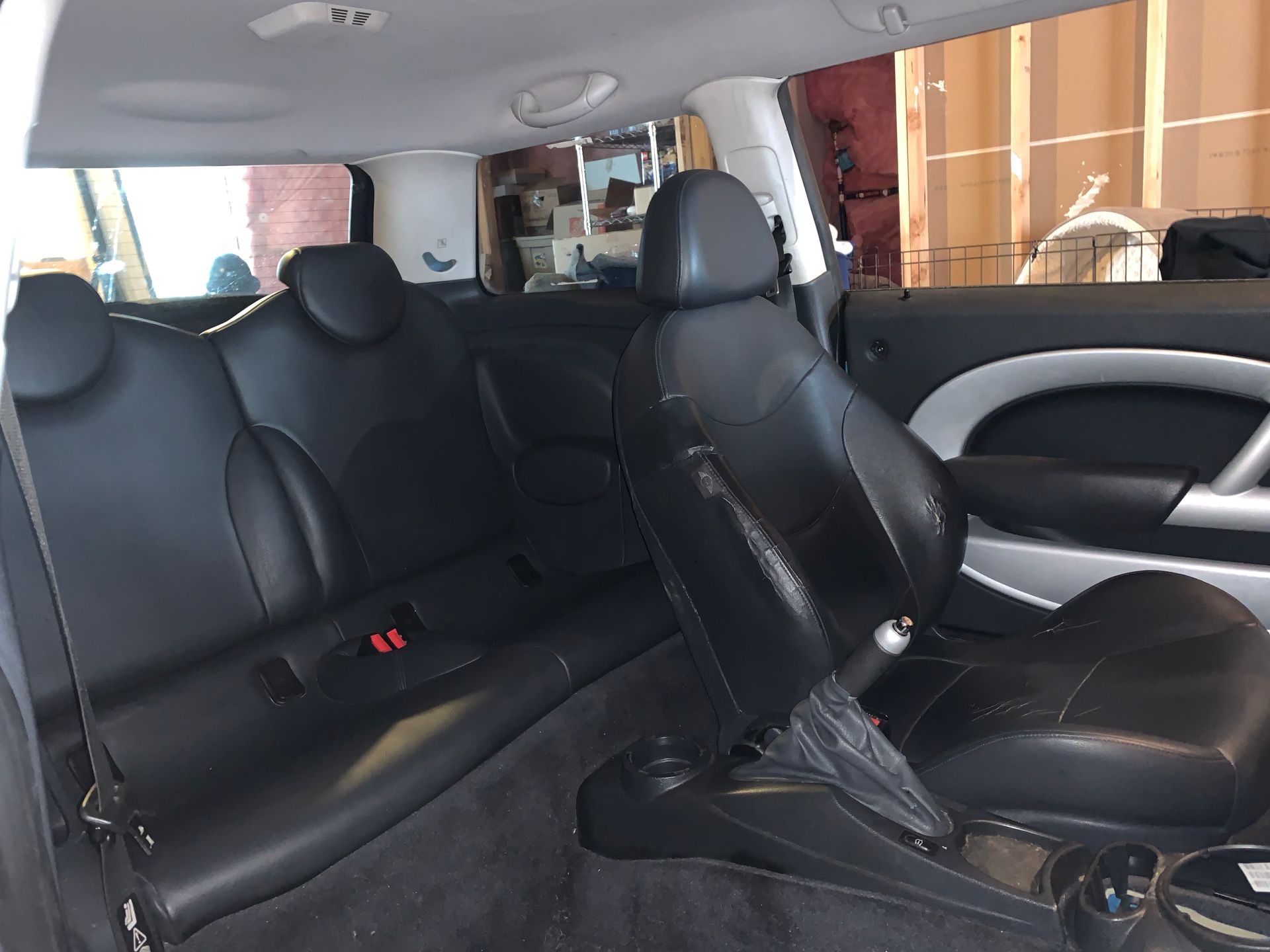 This Guy Turned A MINI Cooper S Into A Racing Simulator For His Basement