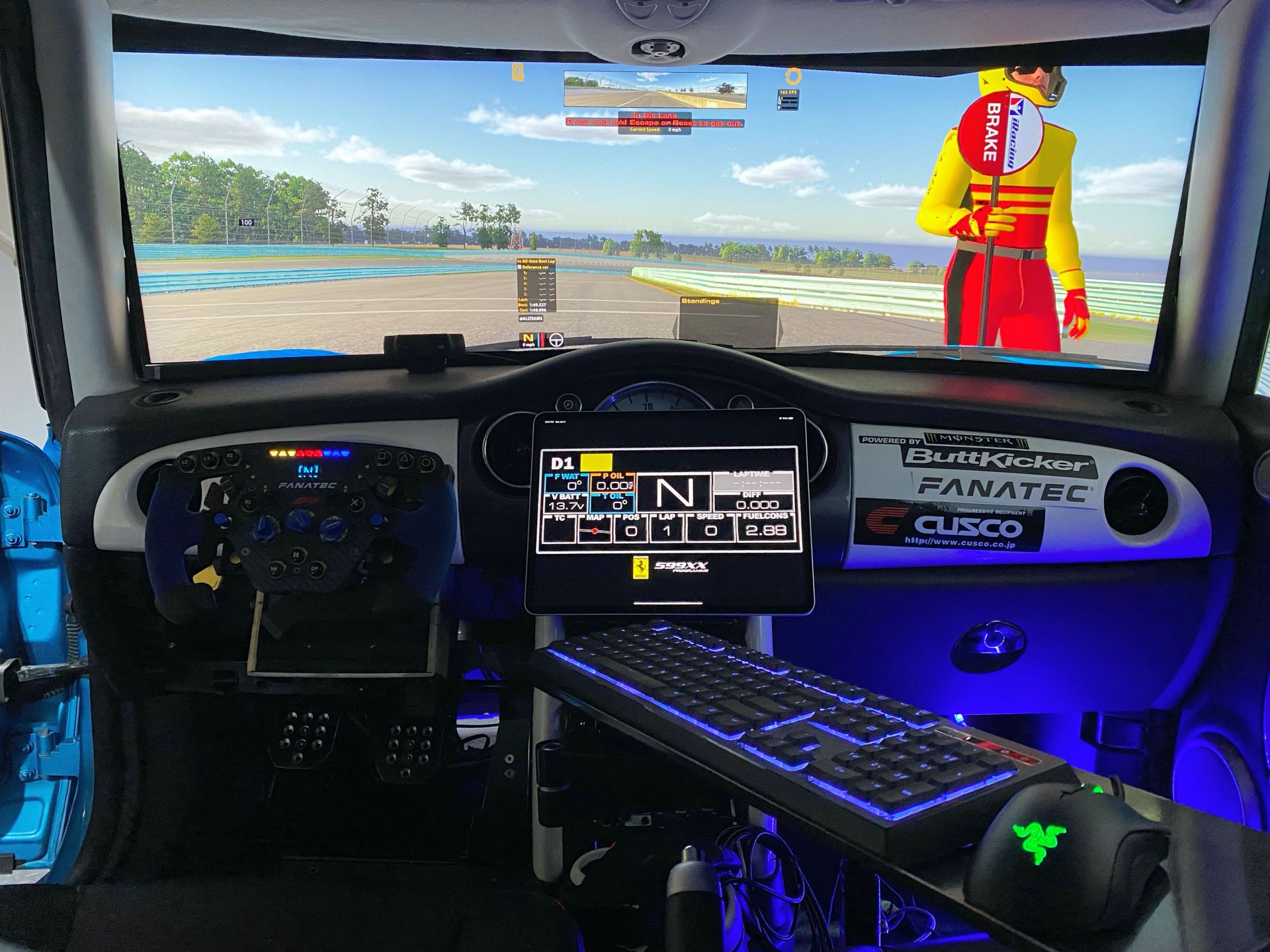 This Guy Turned A MINI Cooper S Into A Racing Simulator For His Basement
