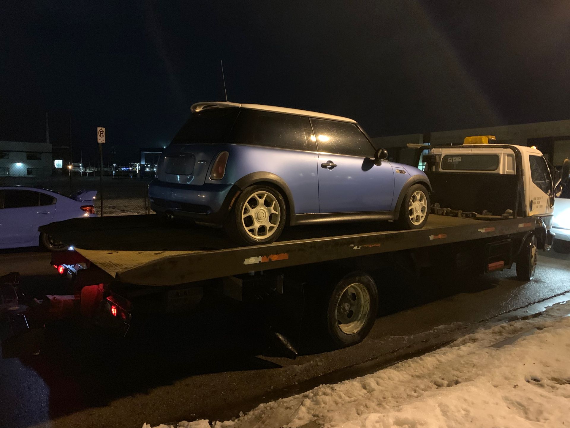 This Guy Turned A MINI Cooper S Into A Racing Simulator For His Basement