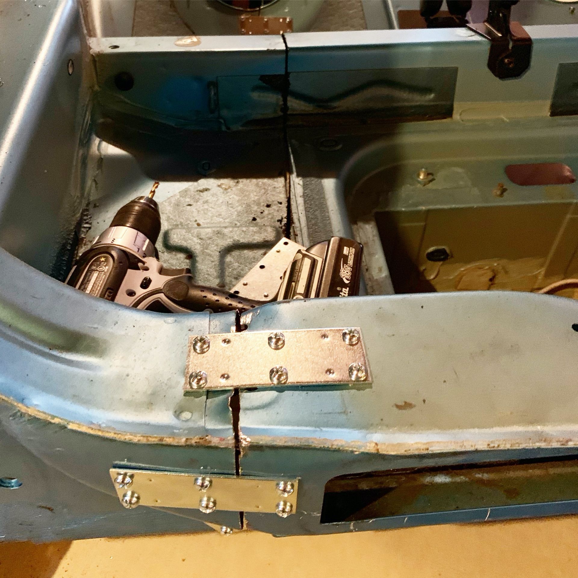 This Guy Turned A MINI Cooper S Into A Racing Simulator For His Basement