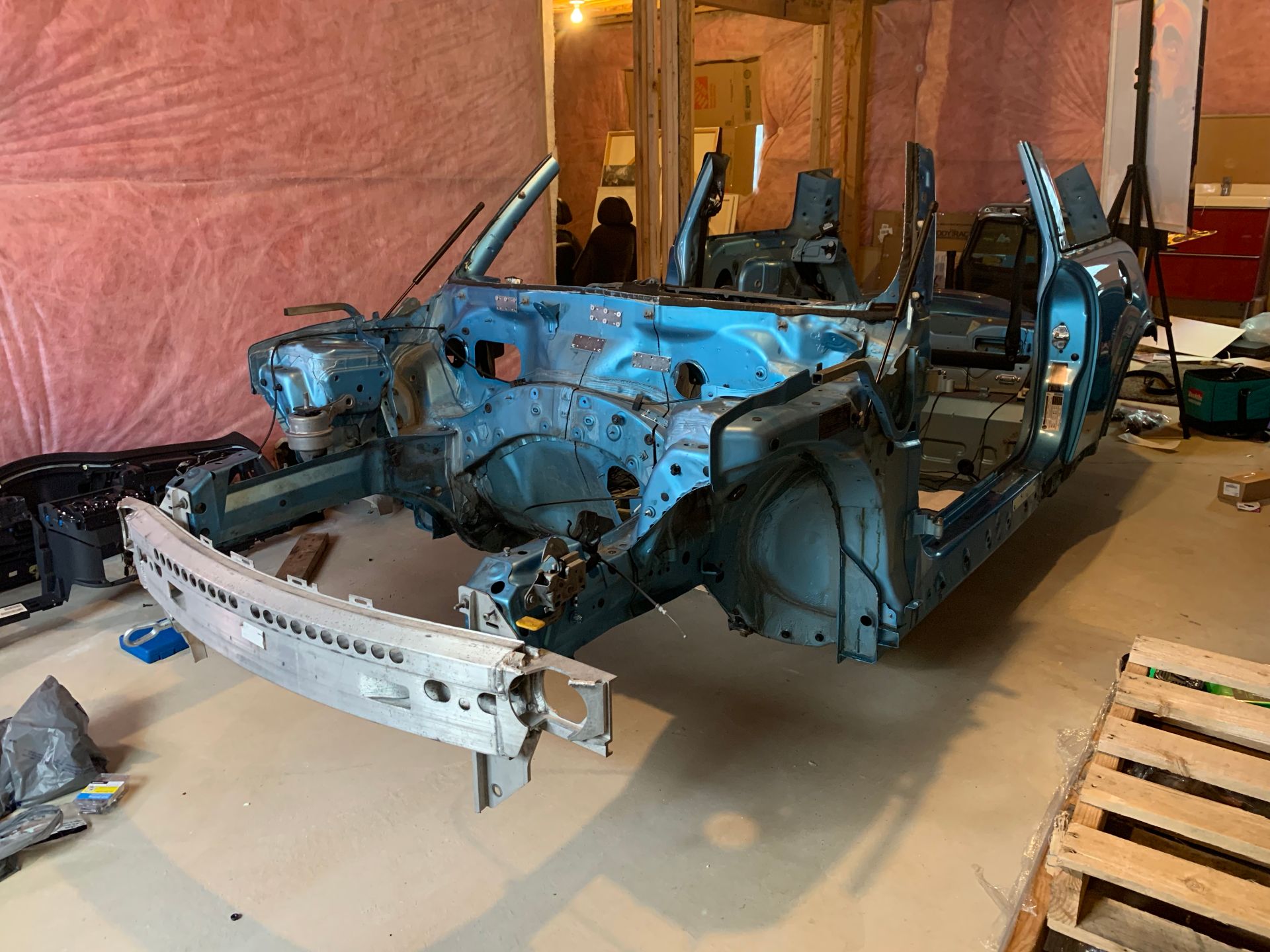 This Guy Turned A MINI Cooper S Into A Racing Simulator For His Basement