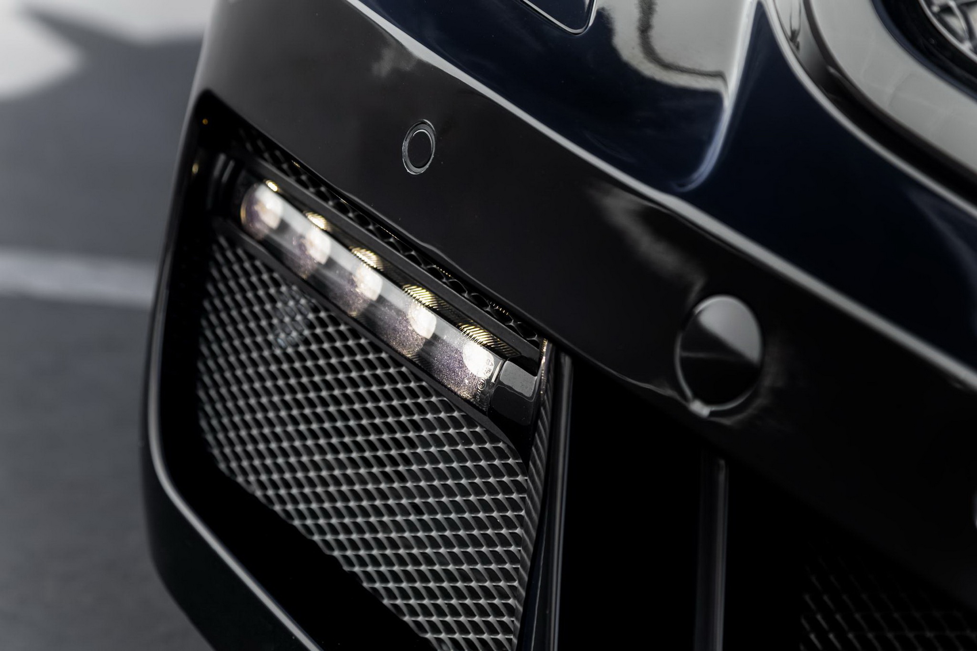 Brabus Mercedes SL600 Has Lorinser Bits, 12 Cylinders And Six Exhaust Pipes