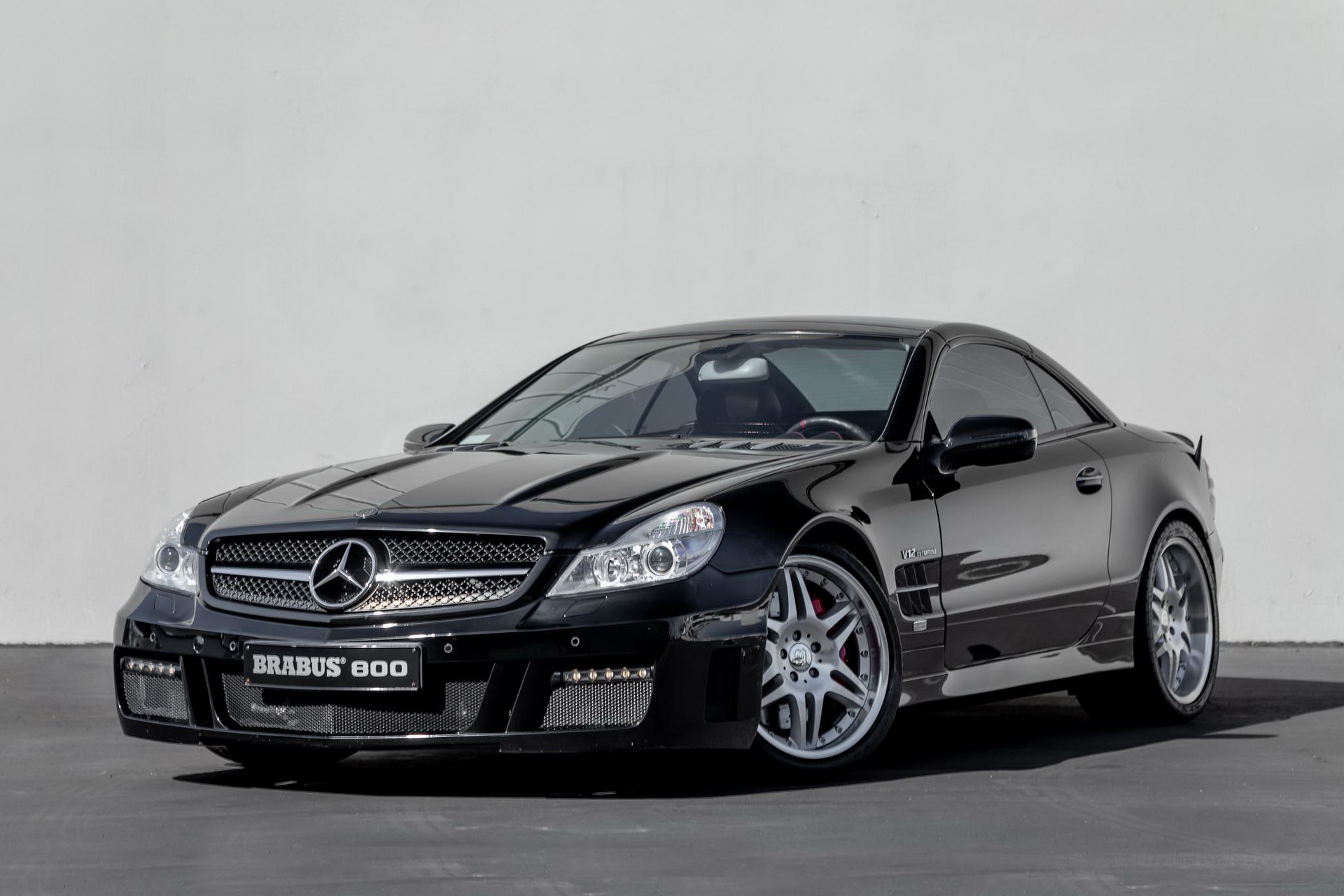 Brabus Mercedes SL600 Has Lorinser Bits, 12 Cylinders And Six Exhaust Pipes