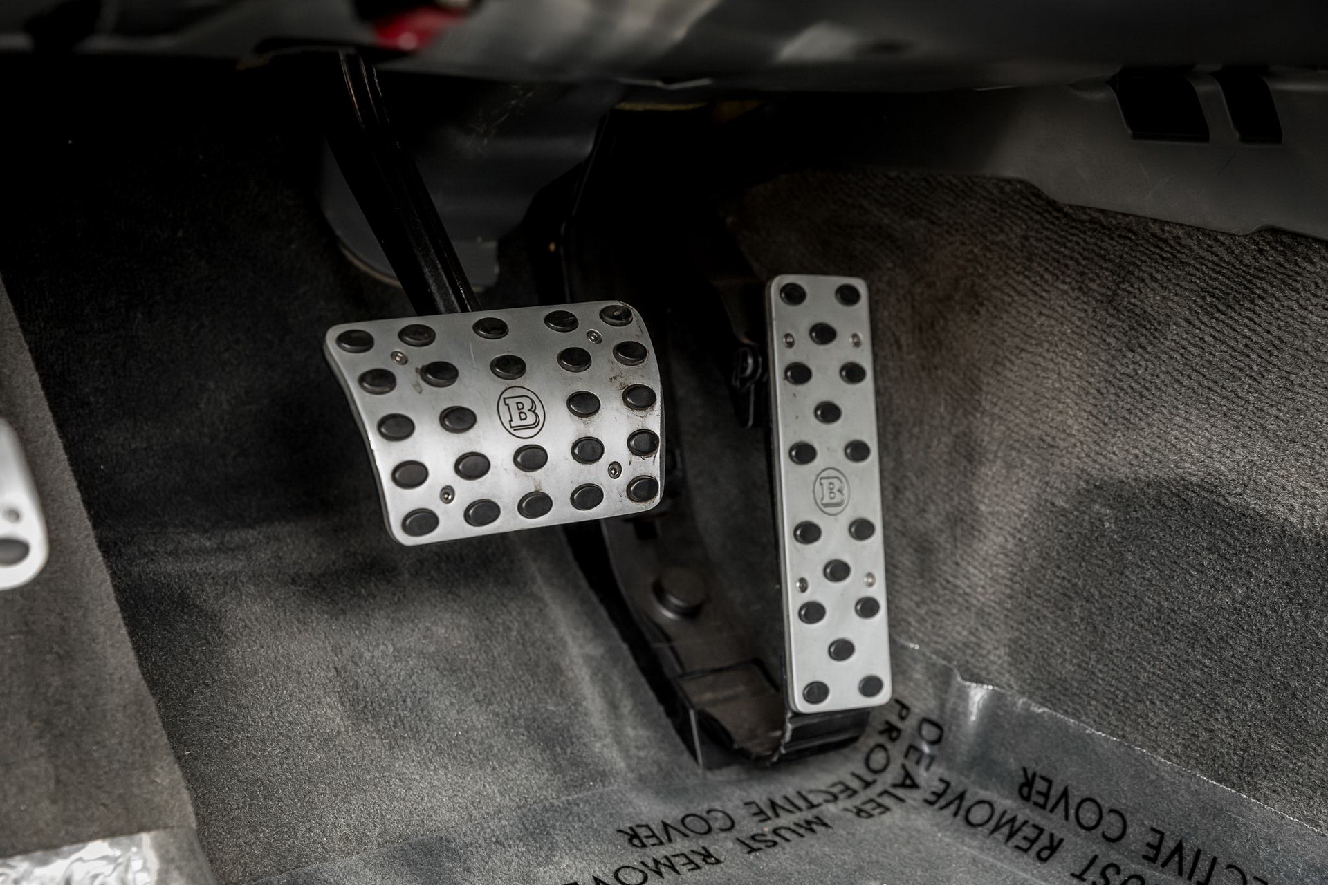 Brabus Mercedes SL600 Has Lorinser Bits, 12 Cylinders And Six Exhaust Pipes