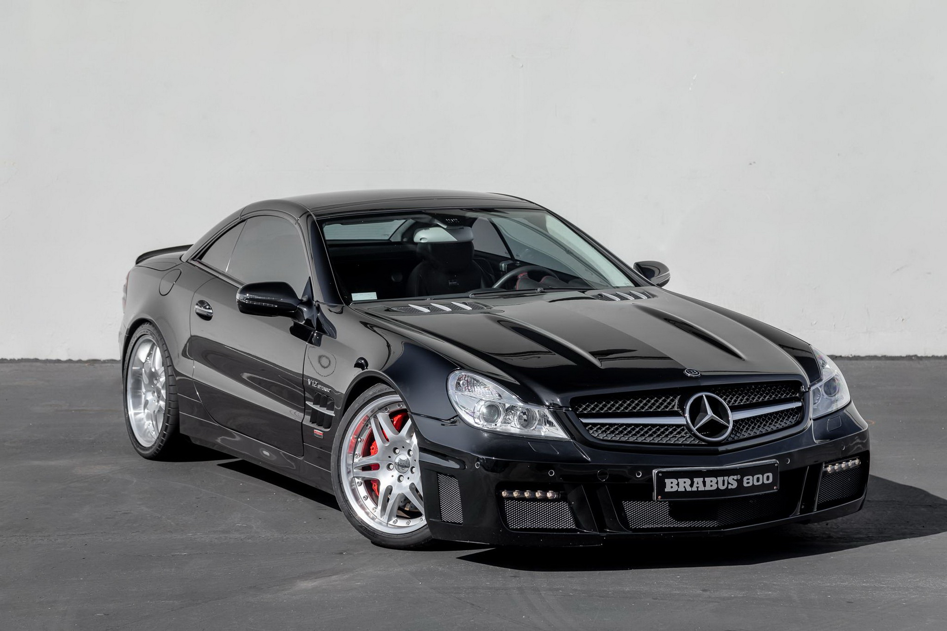 Brabus Mercedes SL600 Has Lorinser Bits, 12 Cylinders And Six Exhaust Pipes
