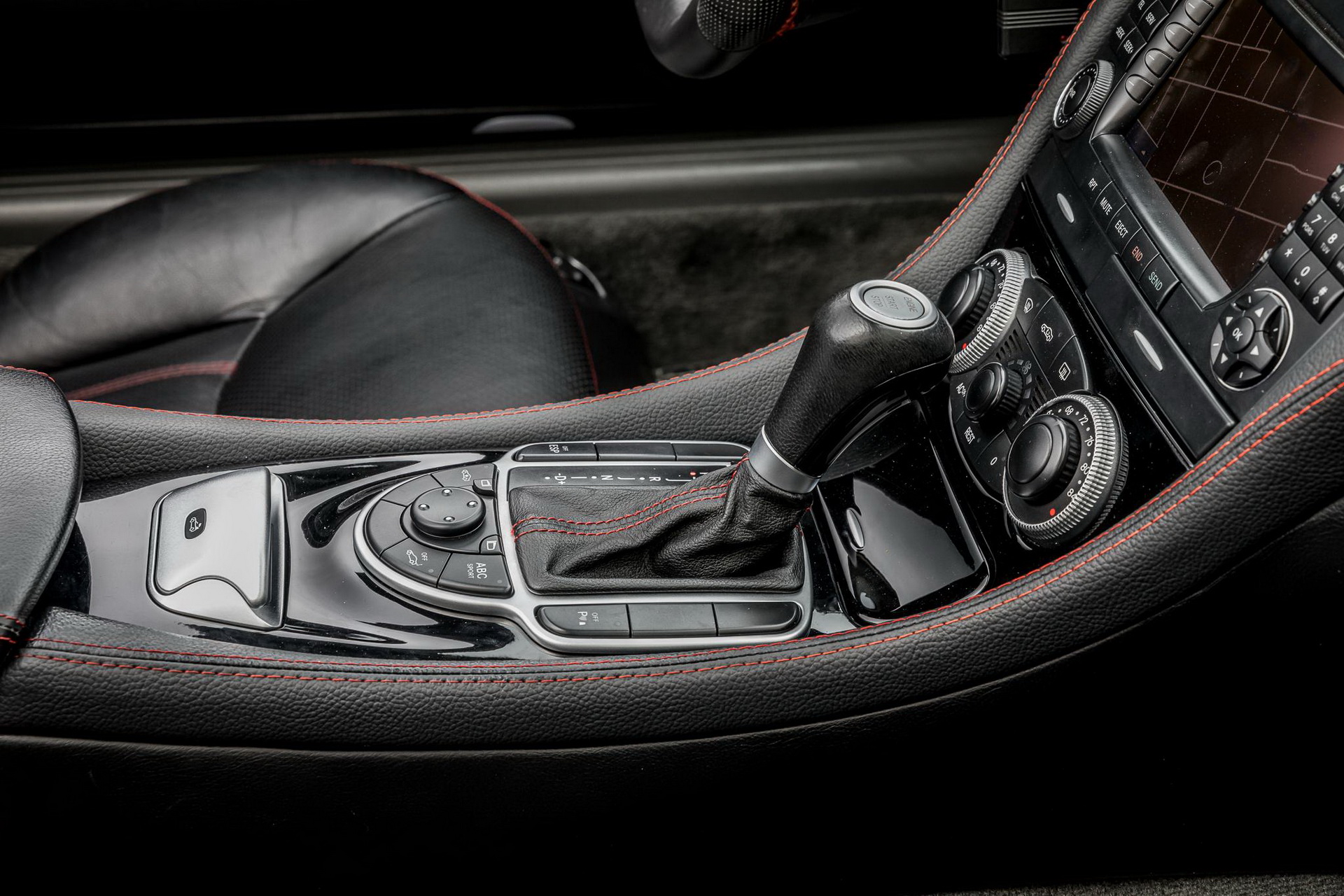 Brabus Mercedes SL600 Has Lorinser Bits, 12 Cylinders And Six Exhaust Pipes