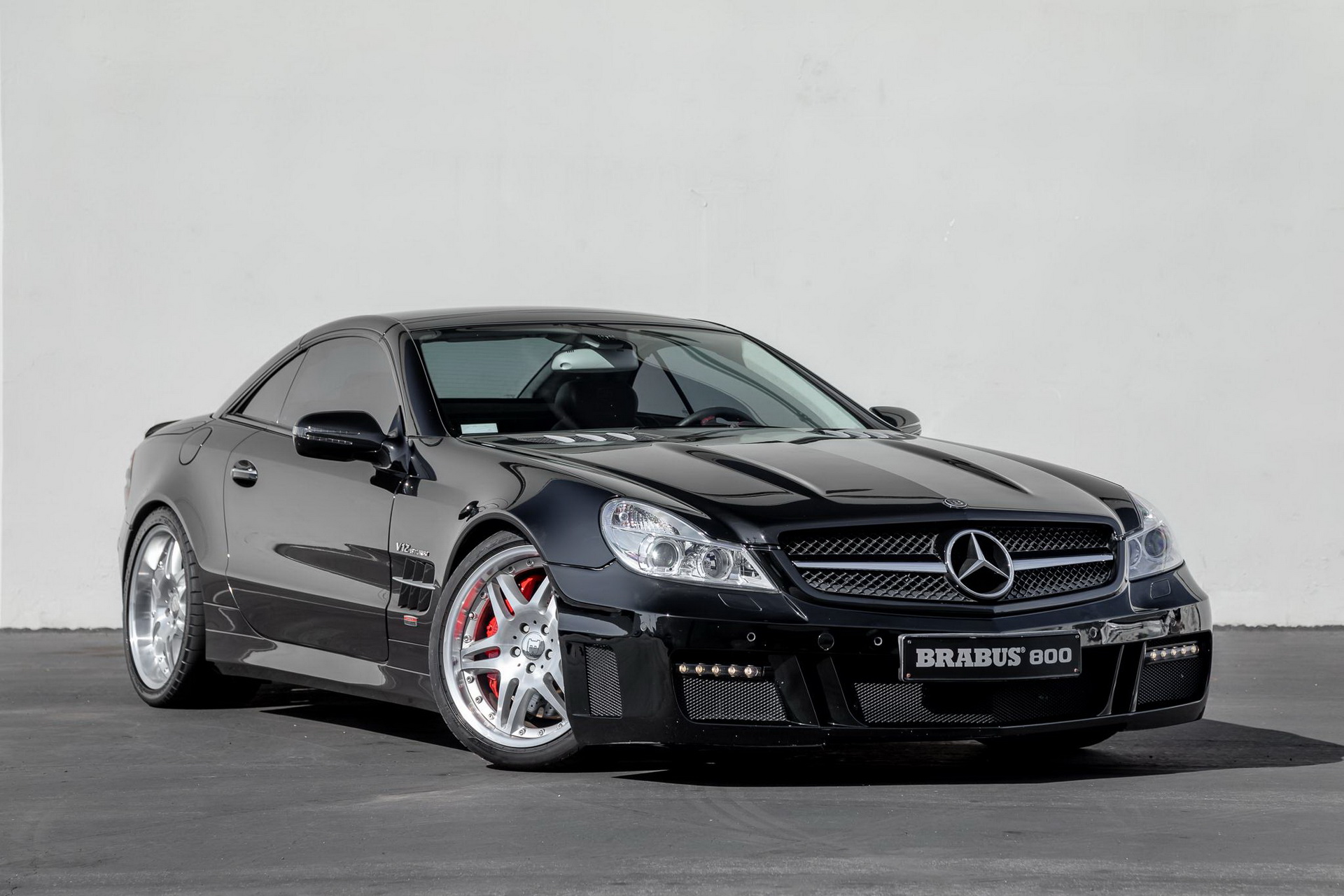 Brabus Mercedes SL600 Has Lorinser Bits, 12 Cylinders And Six Exhaust Pipes