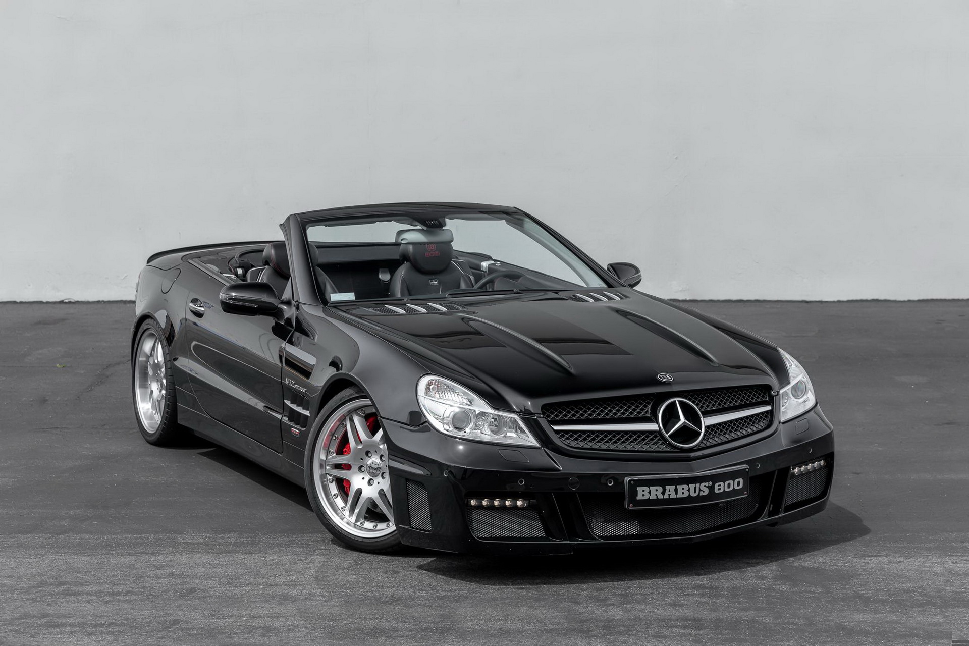 Brabus Mercedes SL600 Has Lorinser Bits, 12 Cylinders And Six Exhaust Pipes