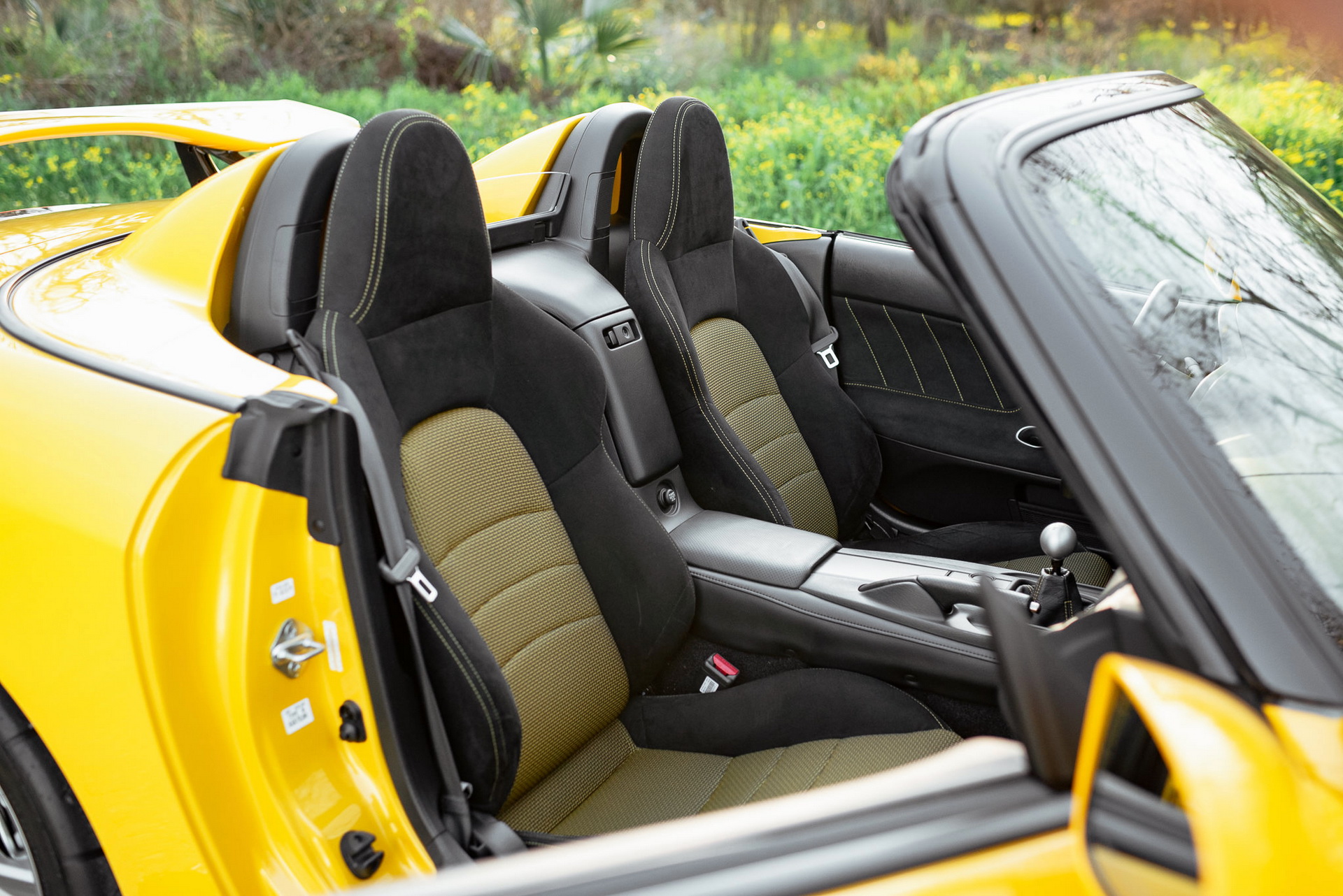 Improve Your Weekends With This Epic 1k-Mile Honda S2000 CR