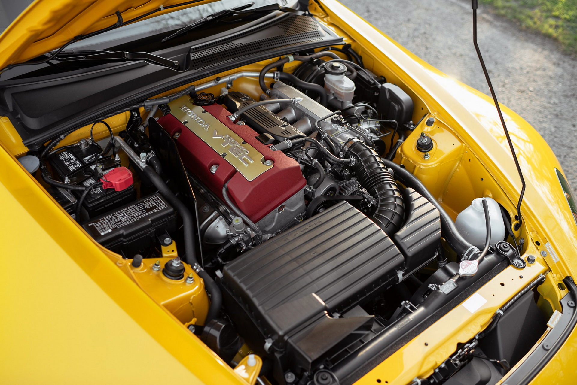 Improve Your Weekends With This Epic 1k-Mile Honda S2000 CR