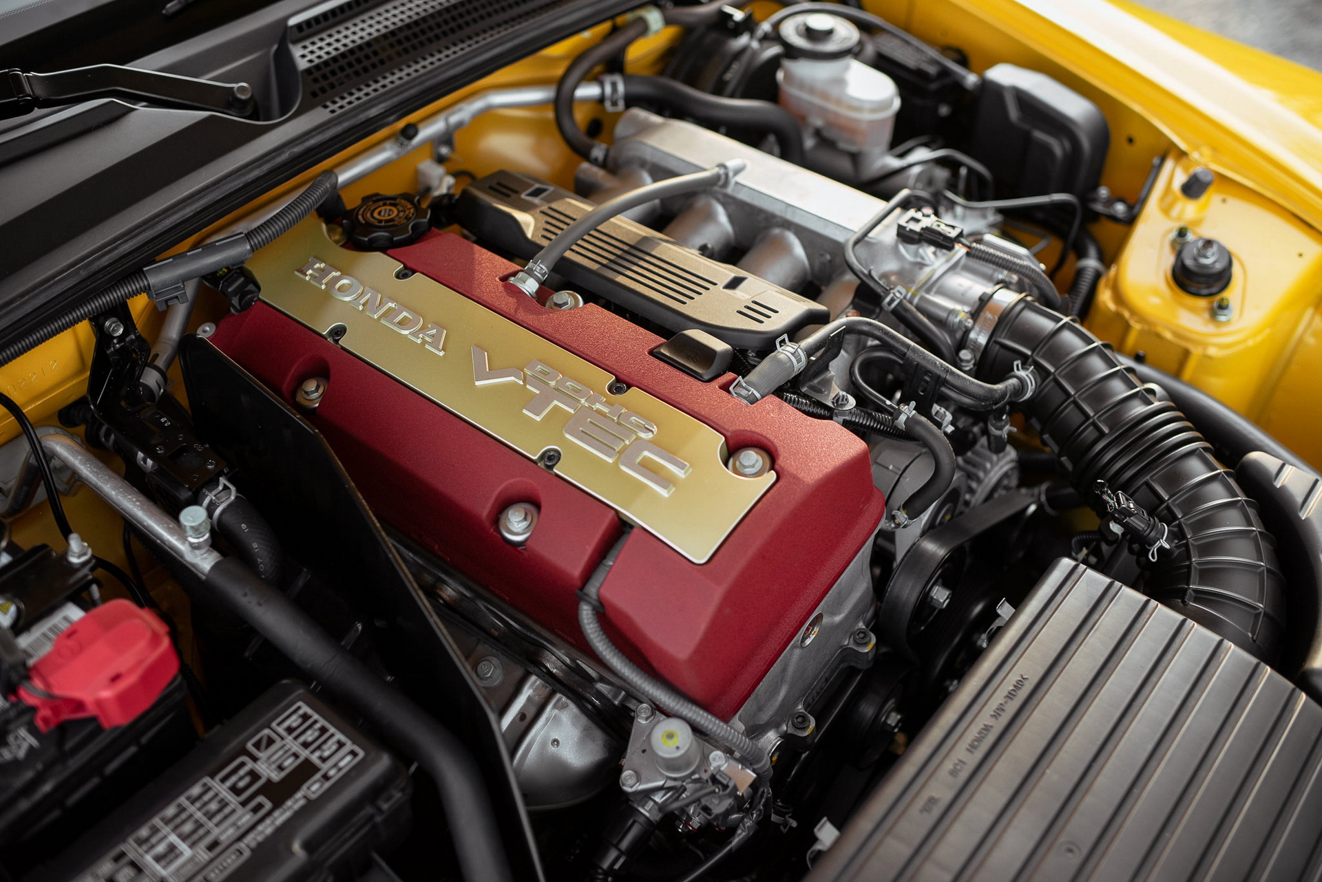 Improve Your Weekends With This Epic 1k-Mile Honda S2000 CR