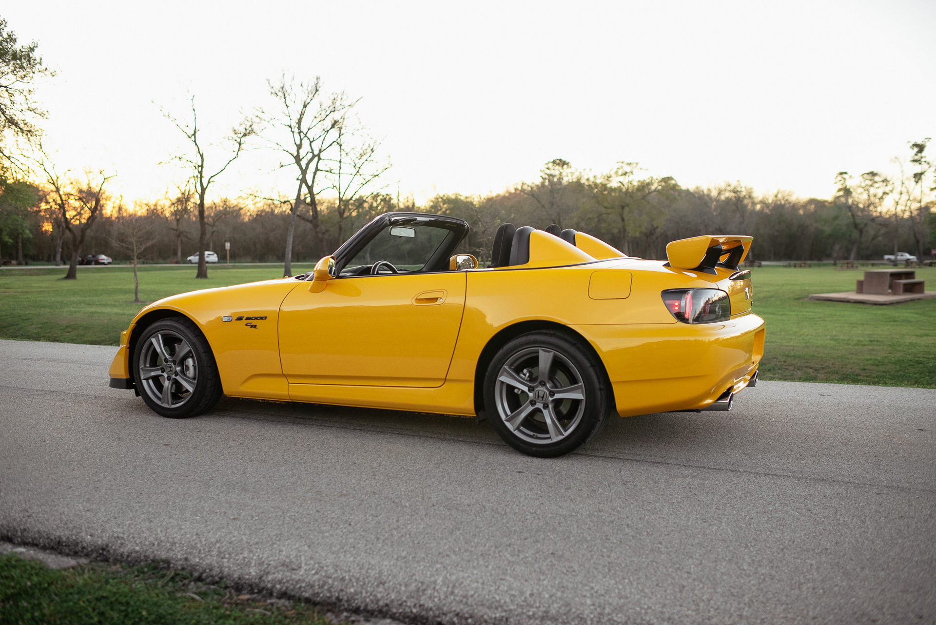 Improve Your Weekends With This Epic 1k-Mile Honda S2000 CR