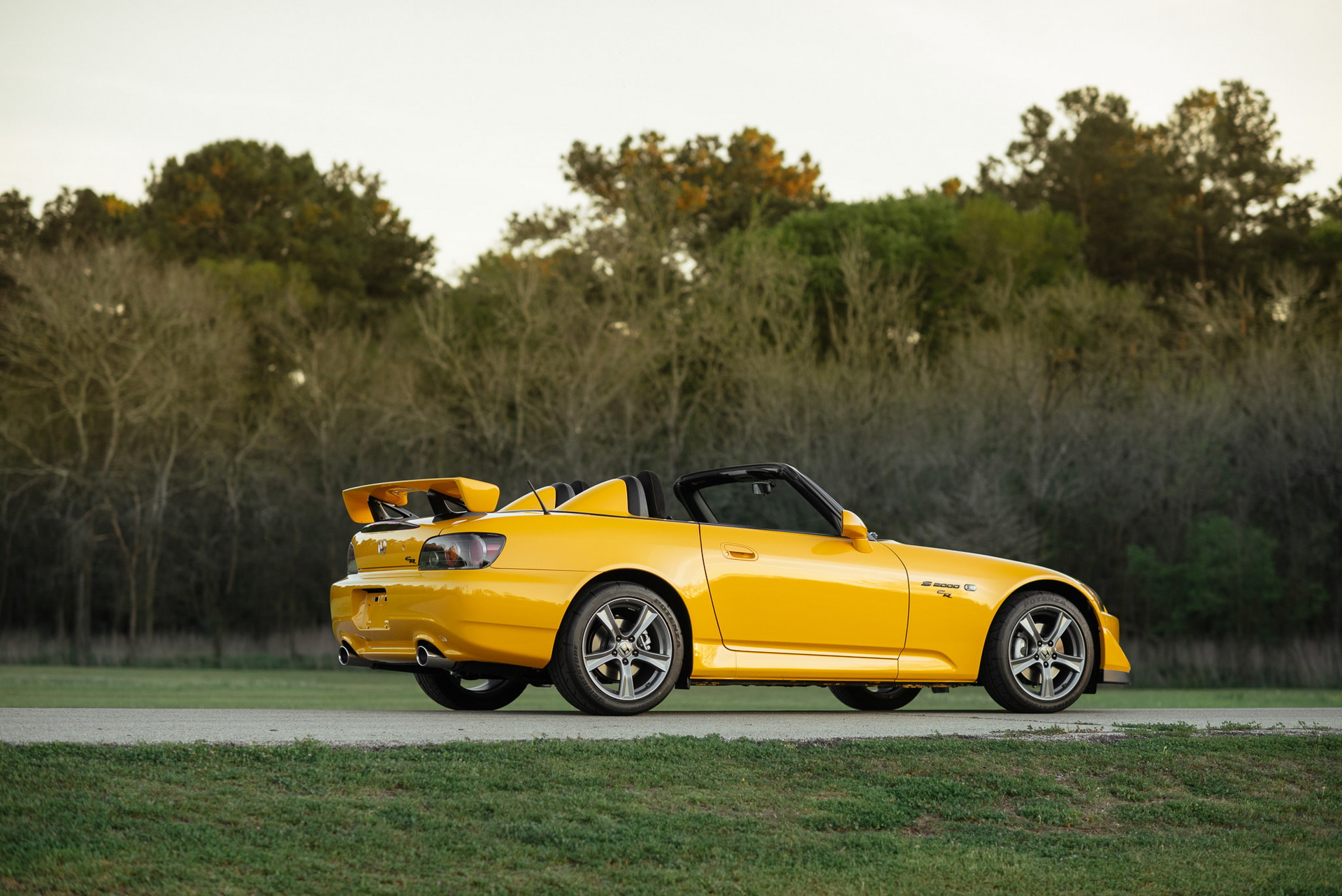 Improve Your Weekends With This Epic 1k-Mile Honda S2000 CR